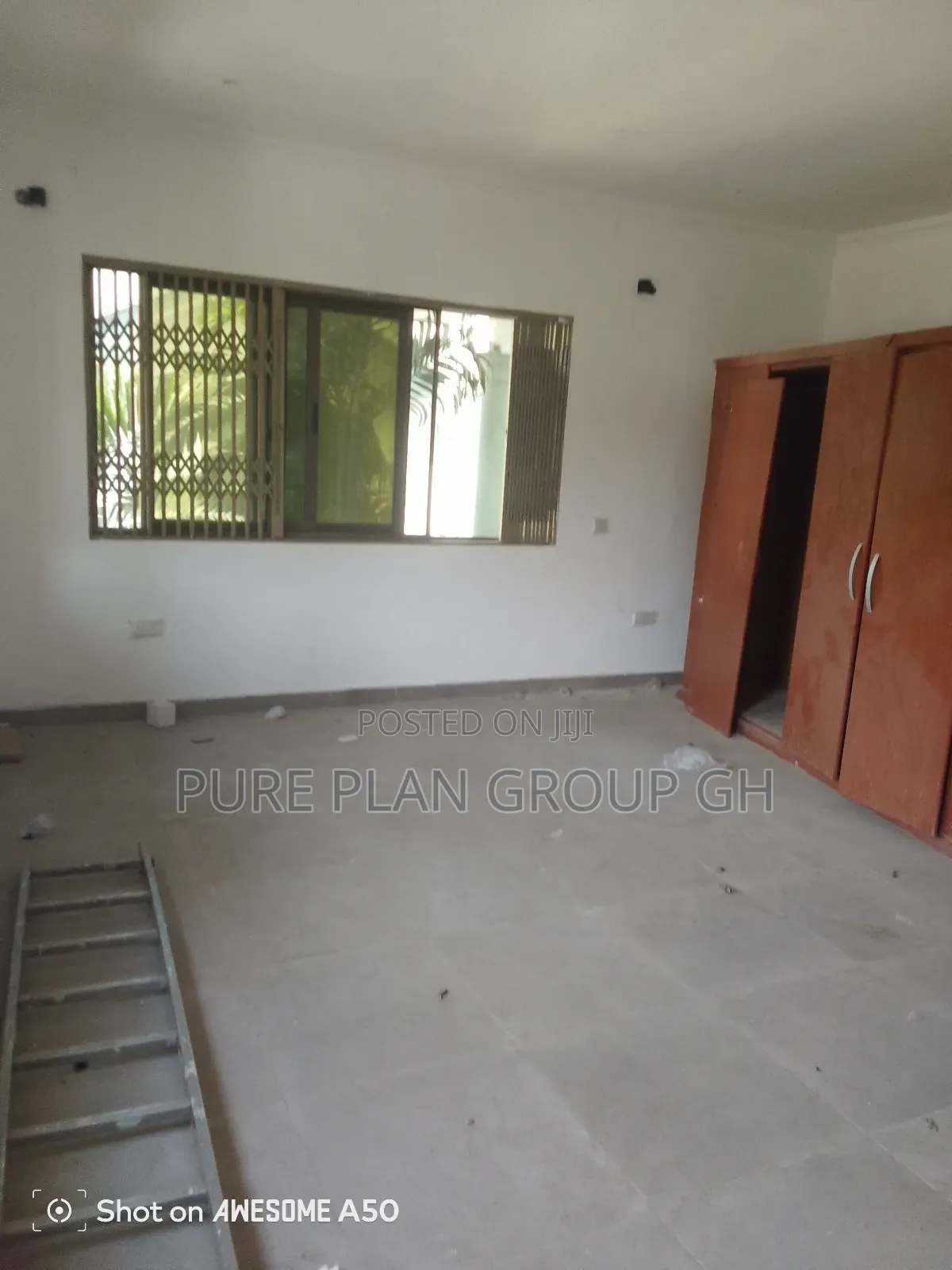 5bdrm Townhouse / Terrace in Dzorwulu for rent in Dzorwulu