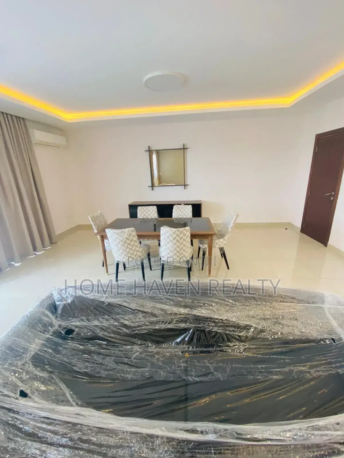 Furnished 3bdrm Apartment in Airport Residentials for rent in Airport Residential Area