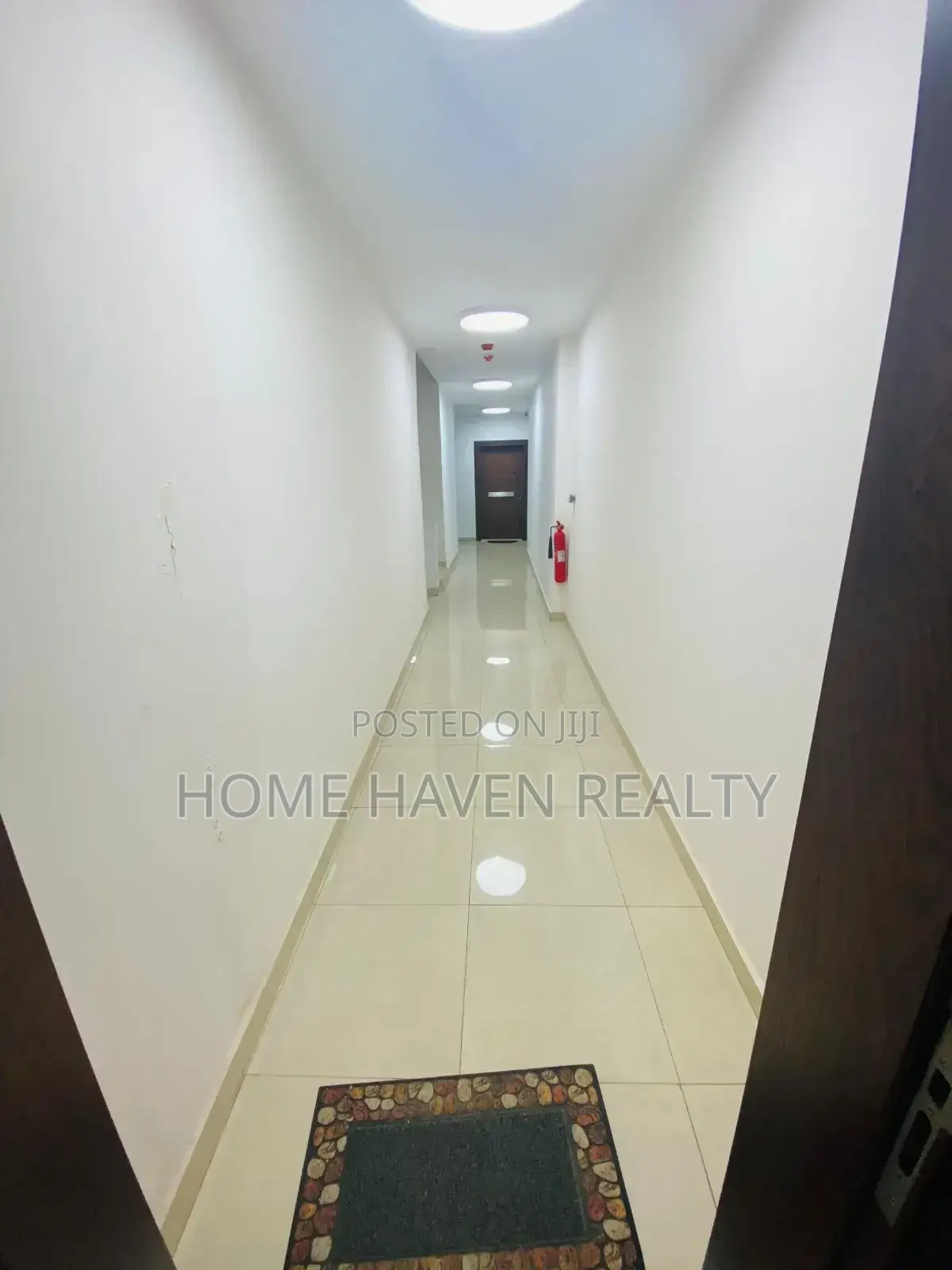 Furnished 3bdrm Apartment in Airport Residentials for rent in Airport Residential Area