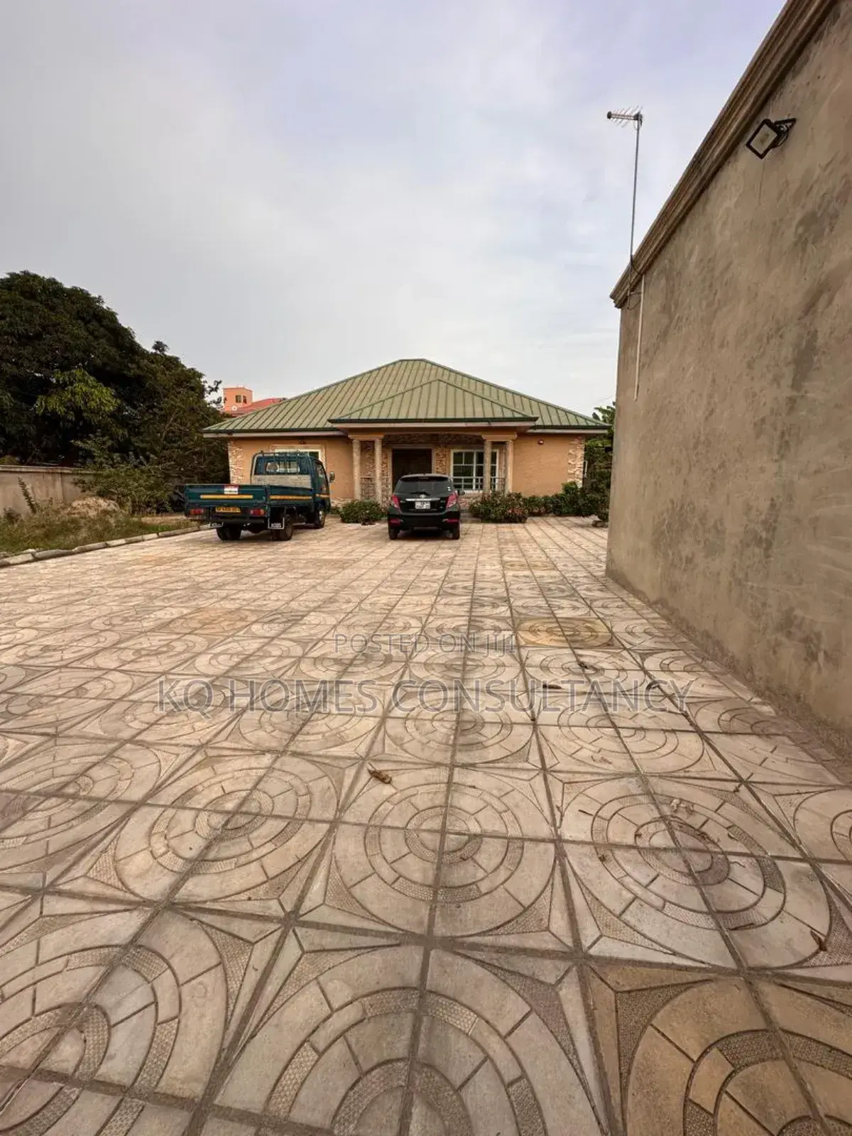 3bdrm House in Lapaz for sale in Lapaz