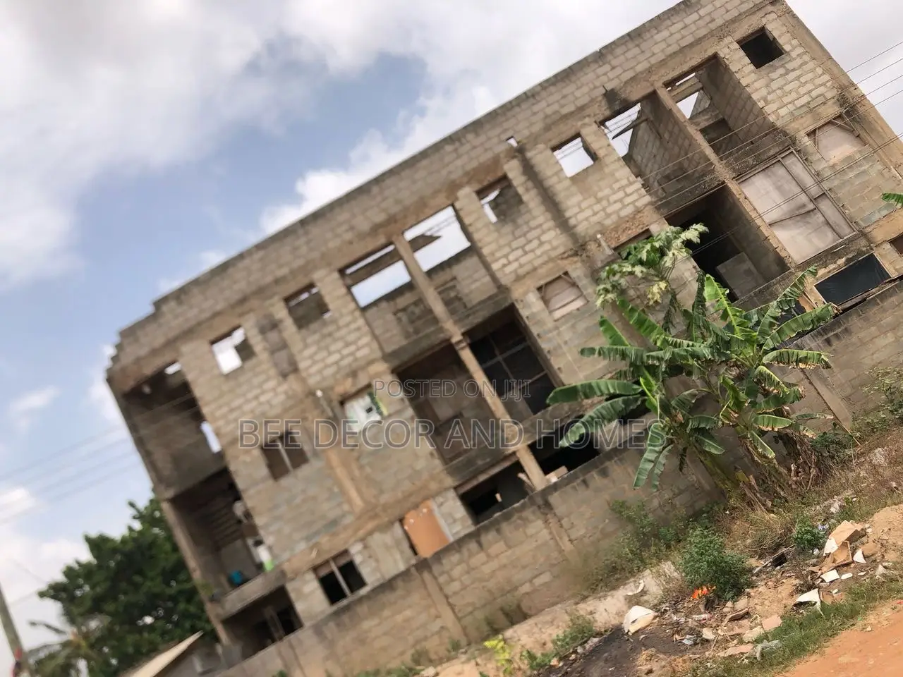 10bdrm Apartment in Bee Decor & Homes, Adenta for sale in Adenta