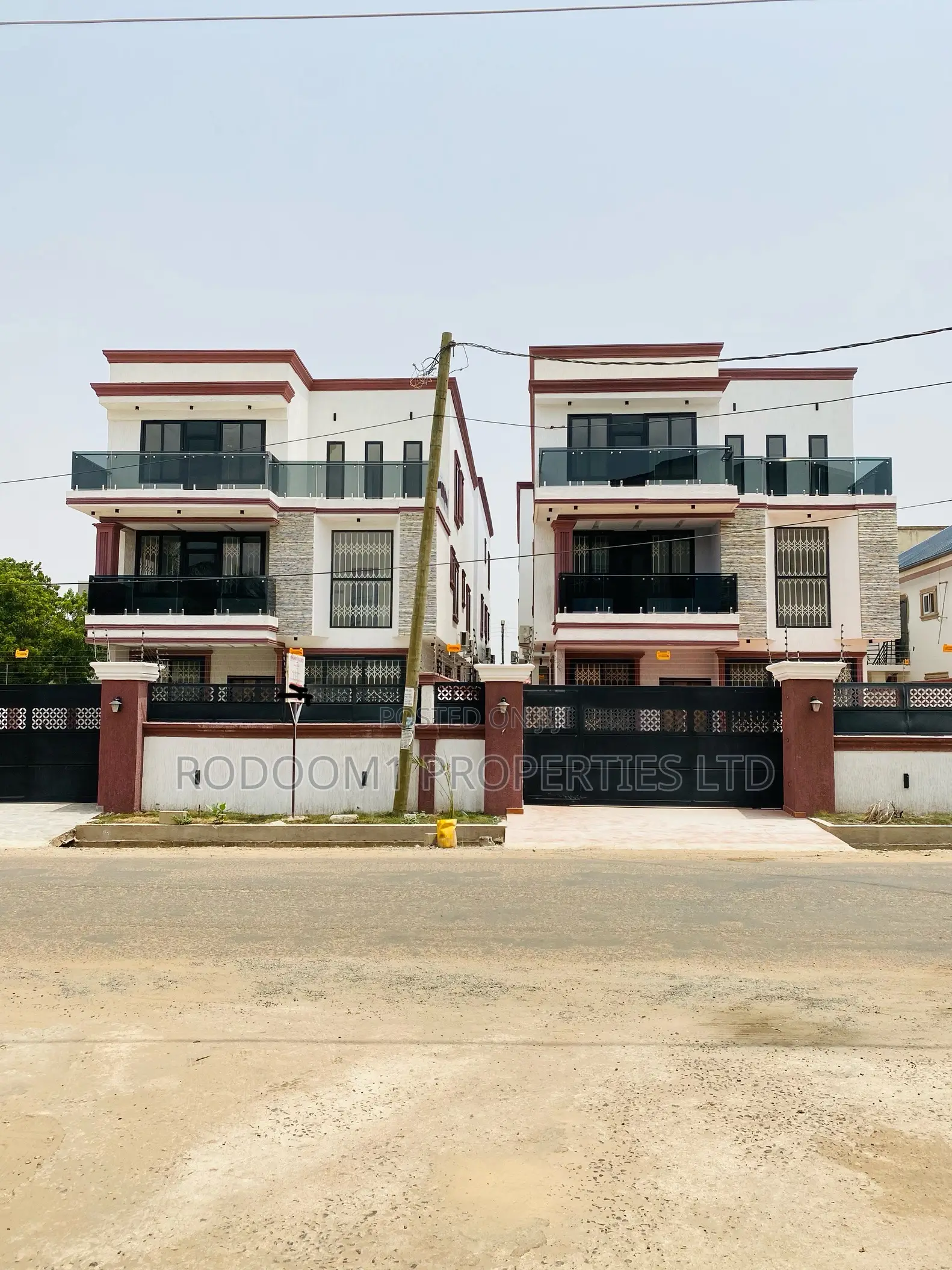 7bdrm House in East Legon Ogbojo for sale in East Legon