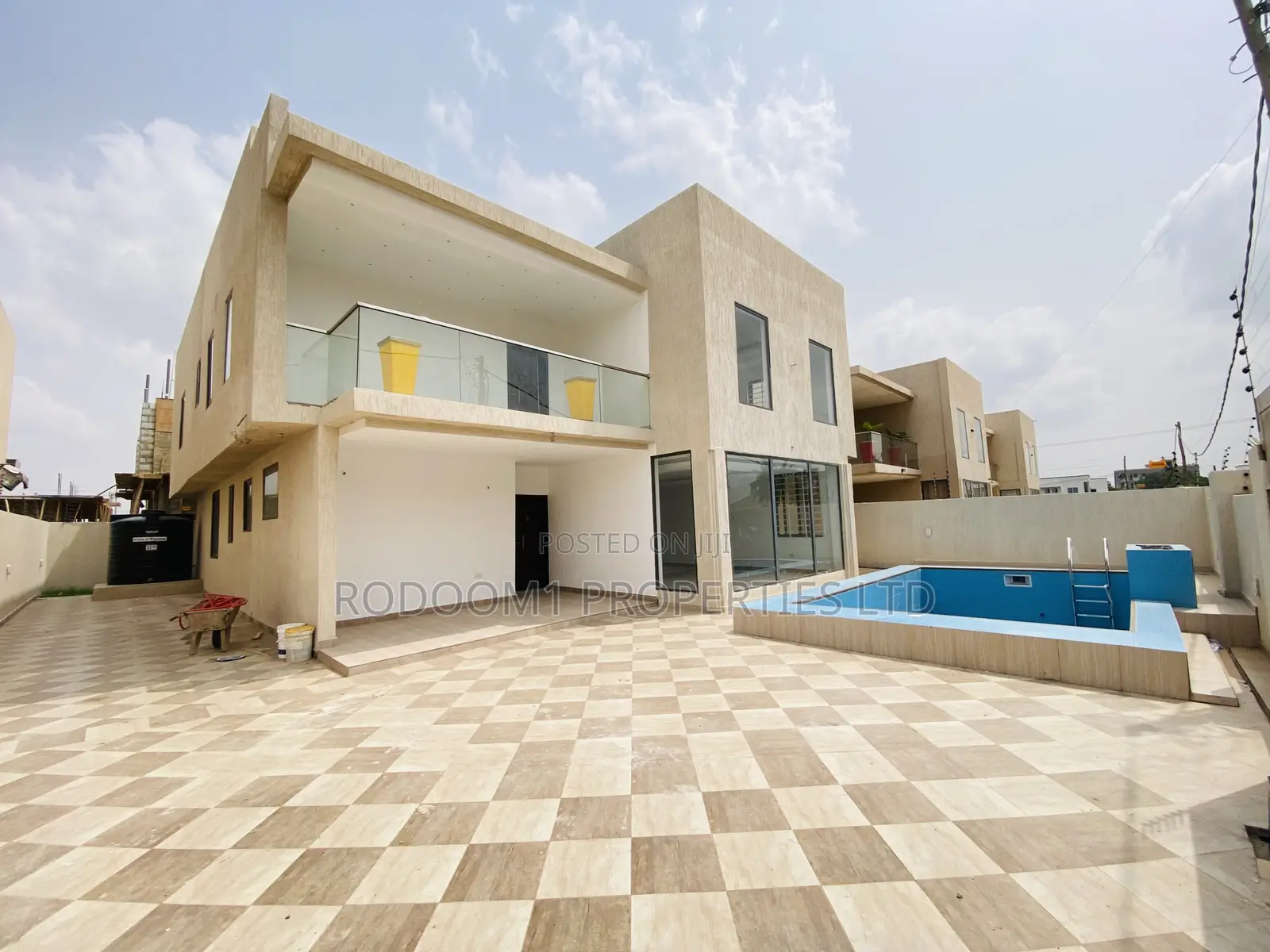 4bdrm House in East Legon Ogbojo for sale in East Legon