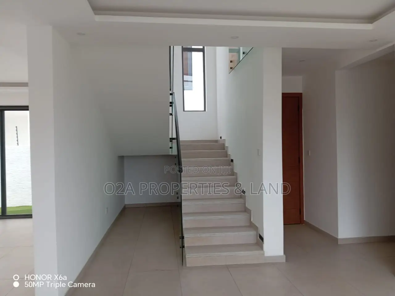 4bdrm House in Community 16, Sakumono for sale in Sakumono