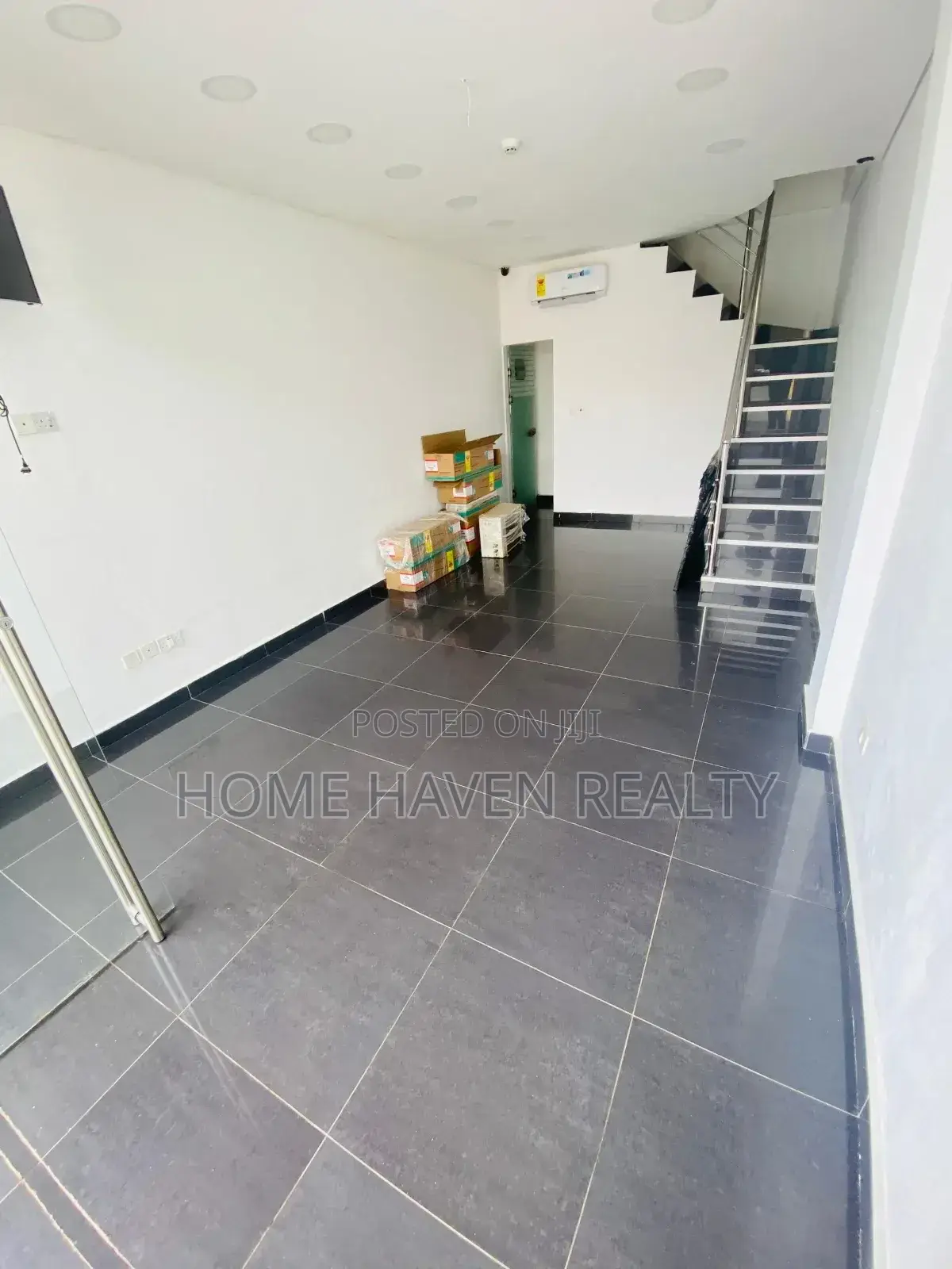 Double Shop for Rent at Kisseman Achimota in Achimota
