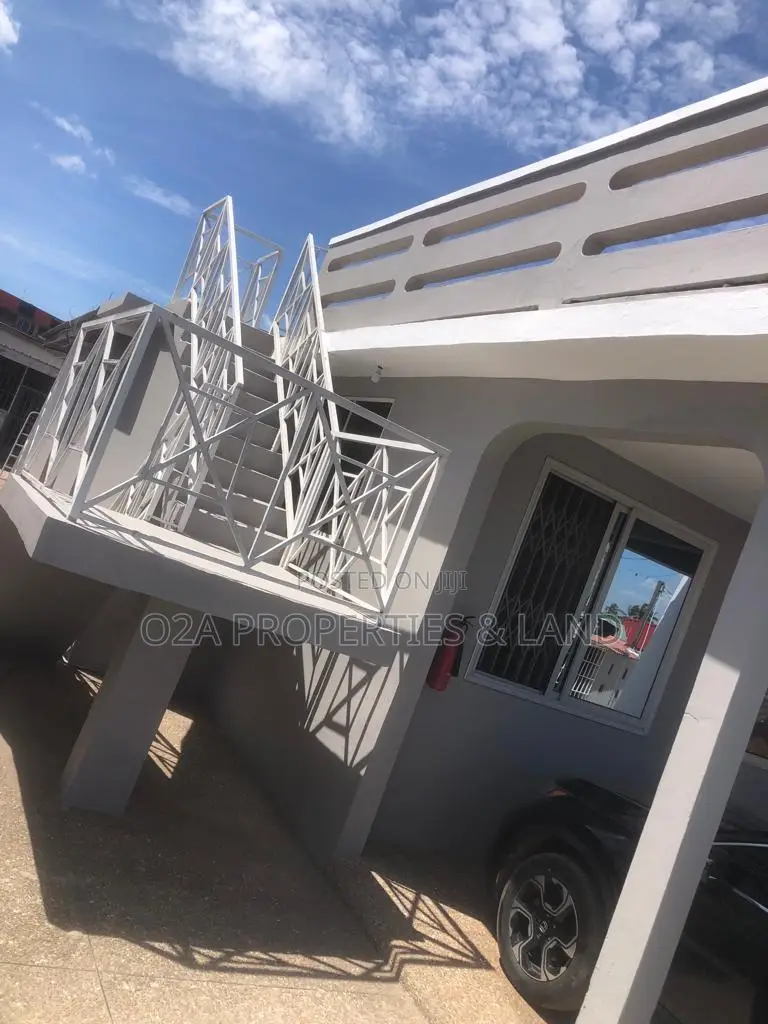 4bdrm House in Achimota Behind for sale in Neoplan