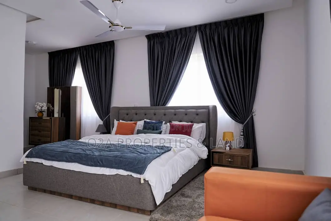 3bdrm House in Oyarifa, Ghana Flag for sale in Ghana Flag