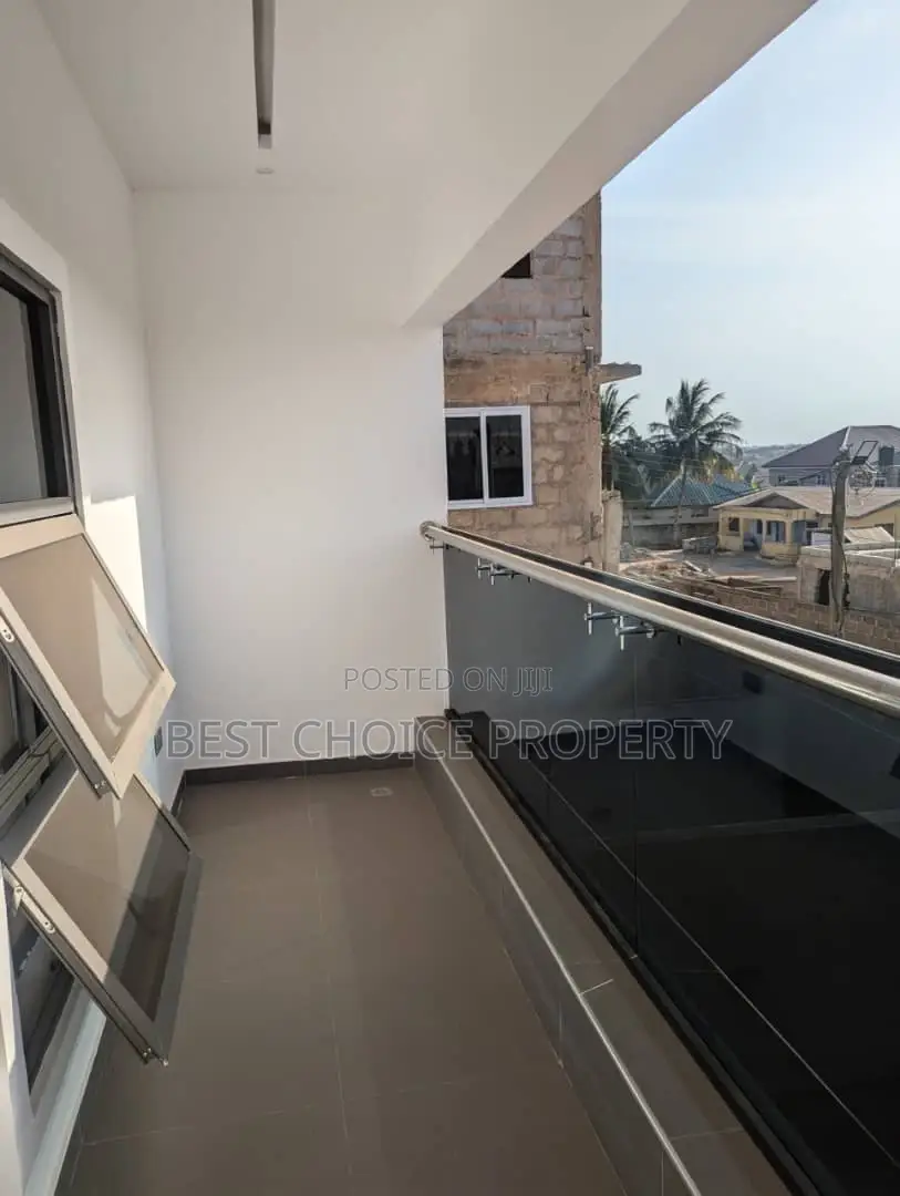3bedroom Self Compound for Sale in Lake Side Estate