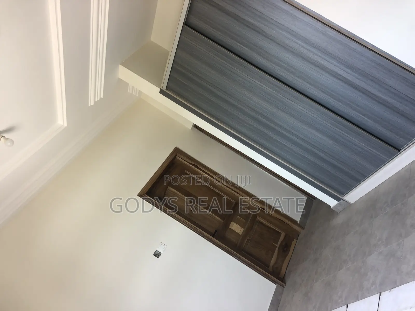 2bdrm Apartment in New Market, Kasoa for rent in Kasoa