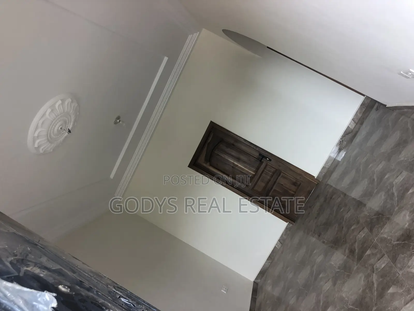 2bdrm Apartment in New Market, Kasoa for rent in Kasoa