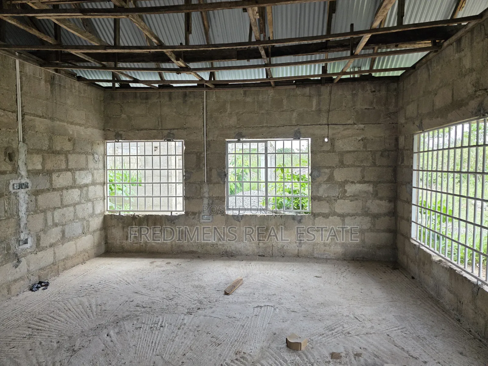 4bdrm House in Fredimens Real, Kumasi Metropolitan for sale in Kumasi Metropolitan