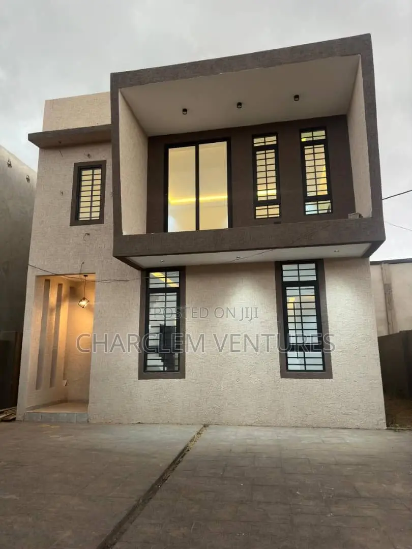3bdrm House in Charclem Ventures, East Legon for sale in East Legon