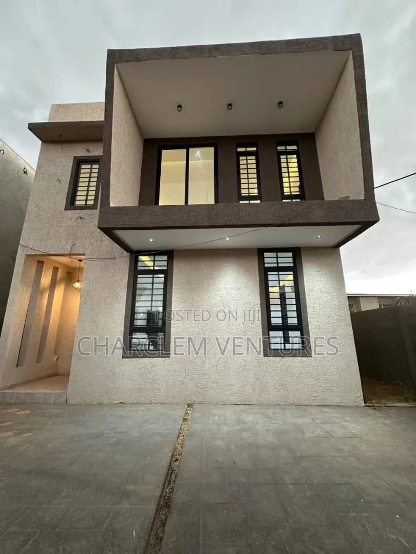 3bdrm House in Charclem Ventures, East Legon for sale in East Legon