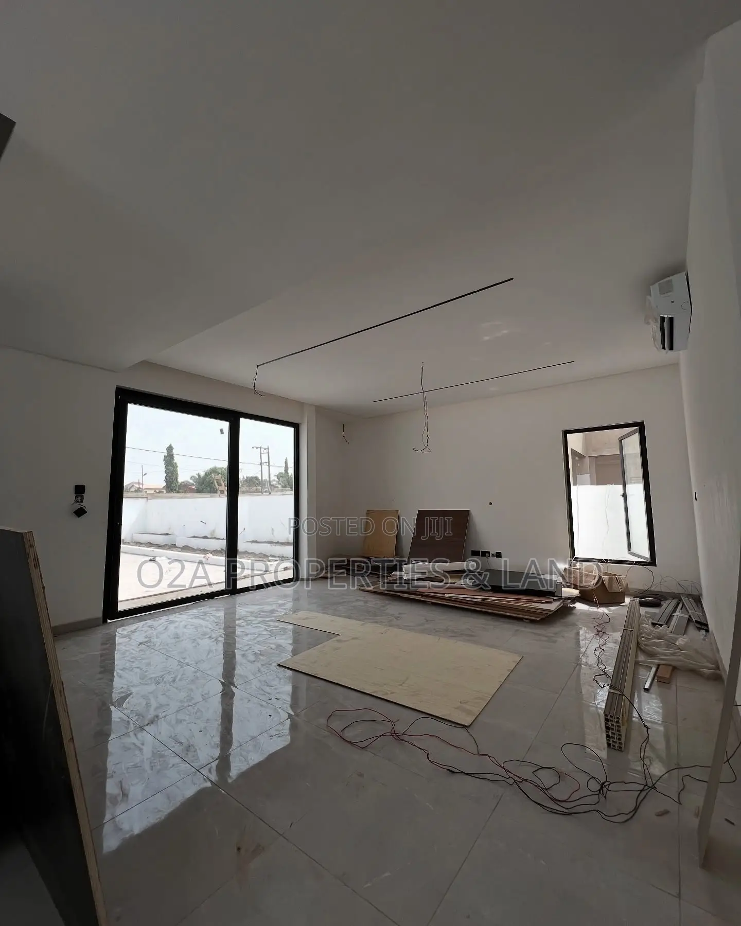 3bdrm House in Ashaley Botwe, Lake Side Estate for sale in Lake Side Estate