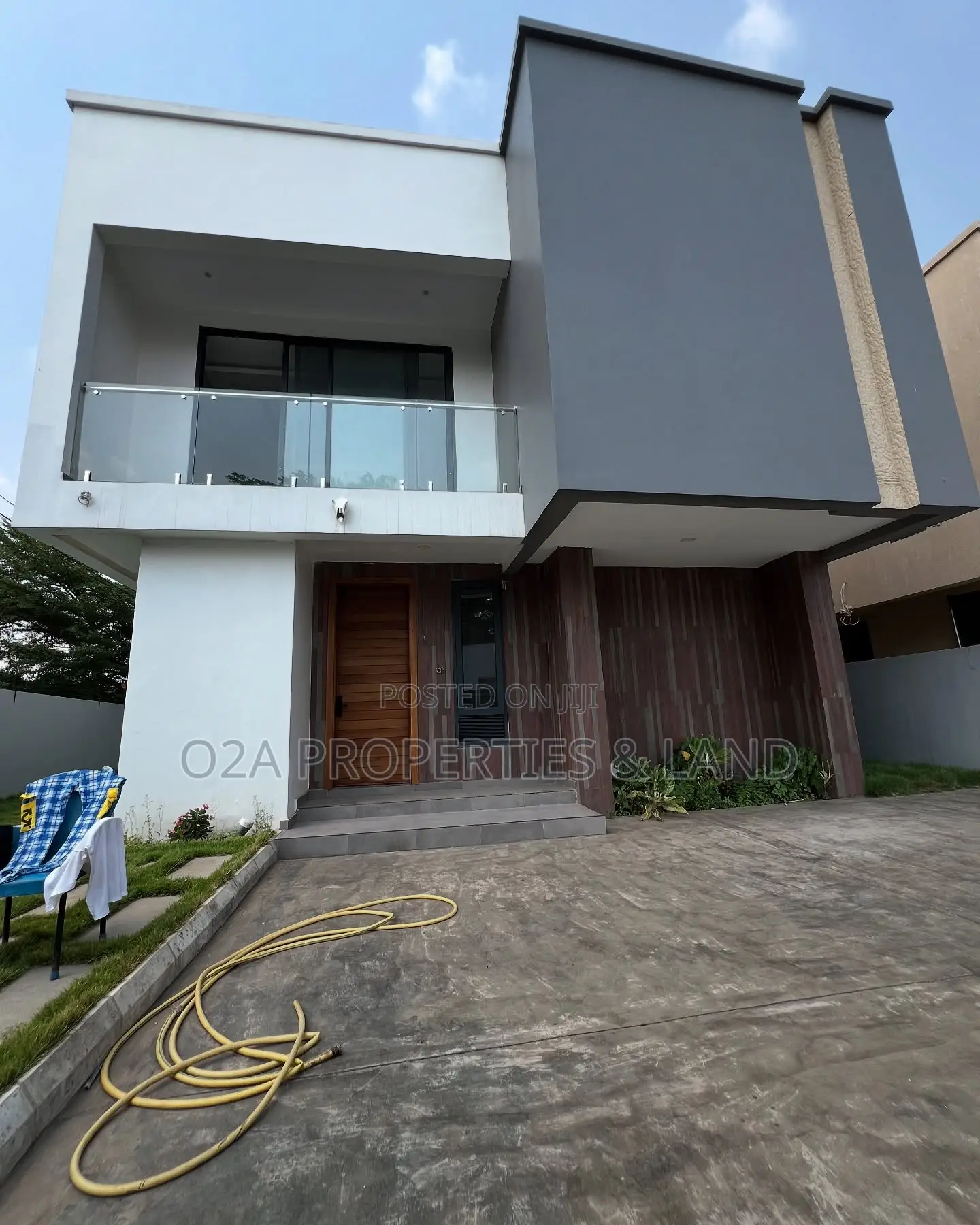 3bdrm House in North Legon for sale in North Legon