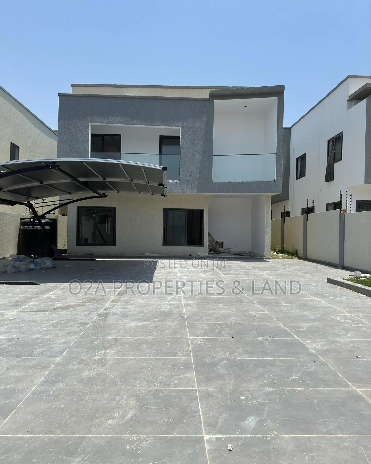 4bdrm House in East Airport for sale in Airport Residential Area