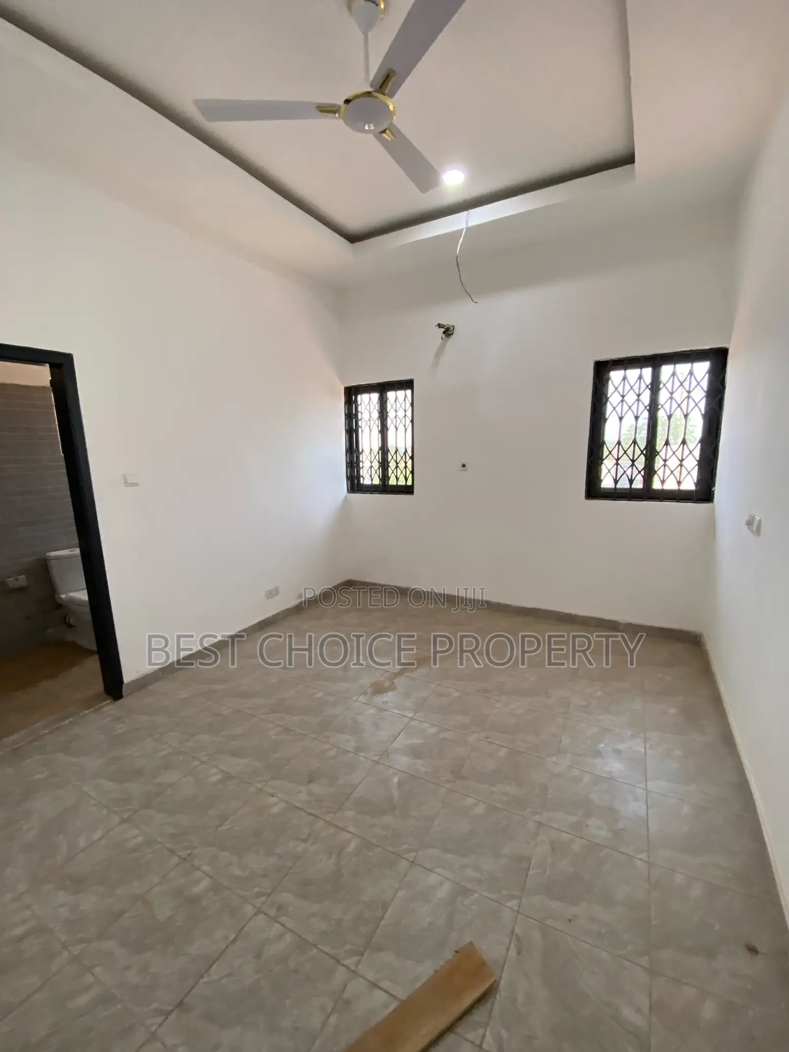 2bdrm Apartment in Amenhia, Adenta for rent in Adenta
