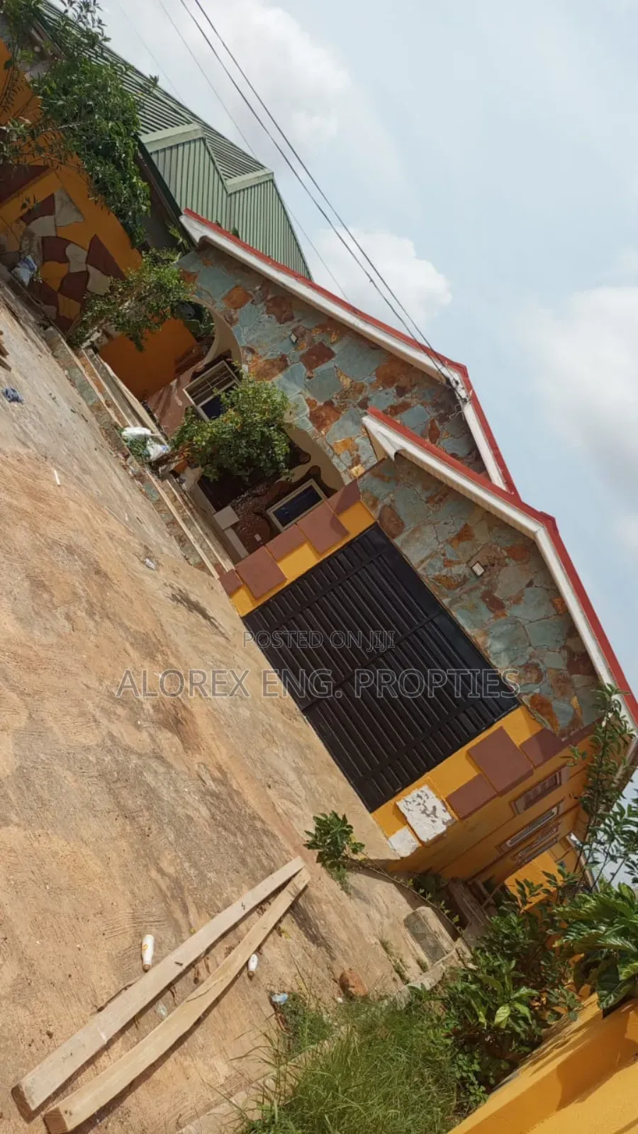 4bdrm House in Self Compound, Oyarifa for rent in Oyarifa