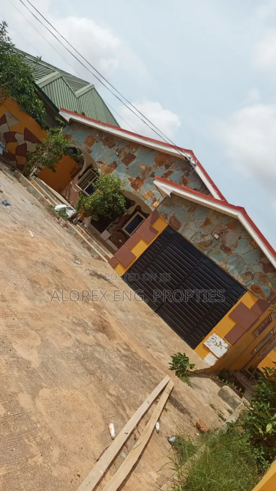 4bdrm House in Self Compound, Oyarifa for rent in Oyarifa