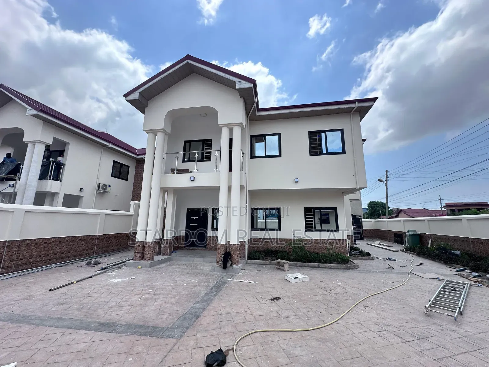 3bdrm Duplex in Adjiriganor for rent in Adjiriganor
