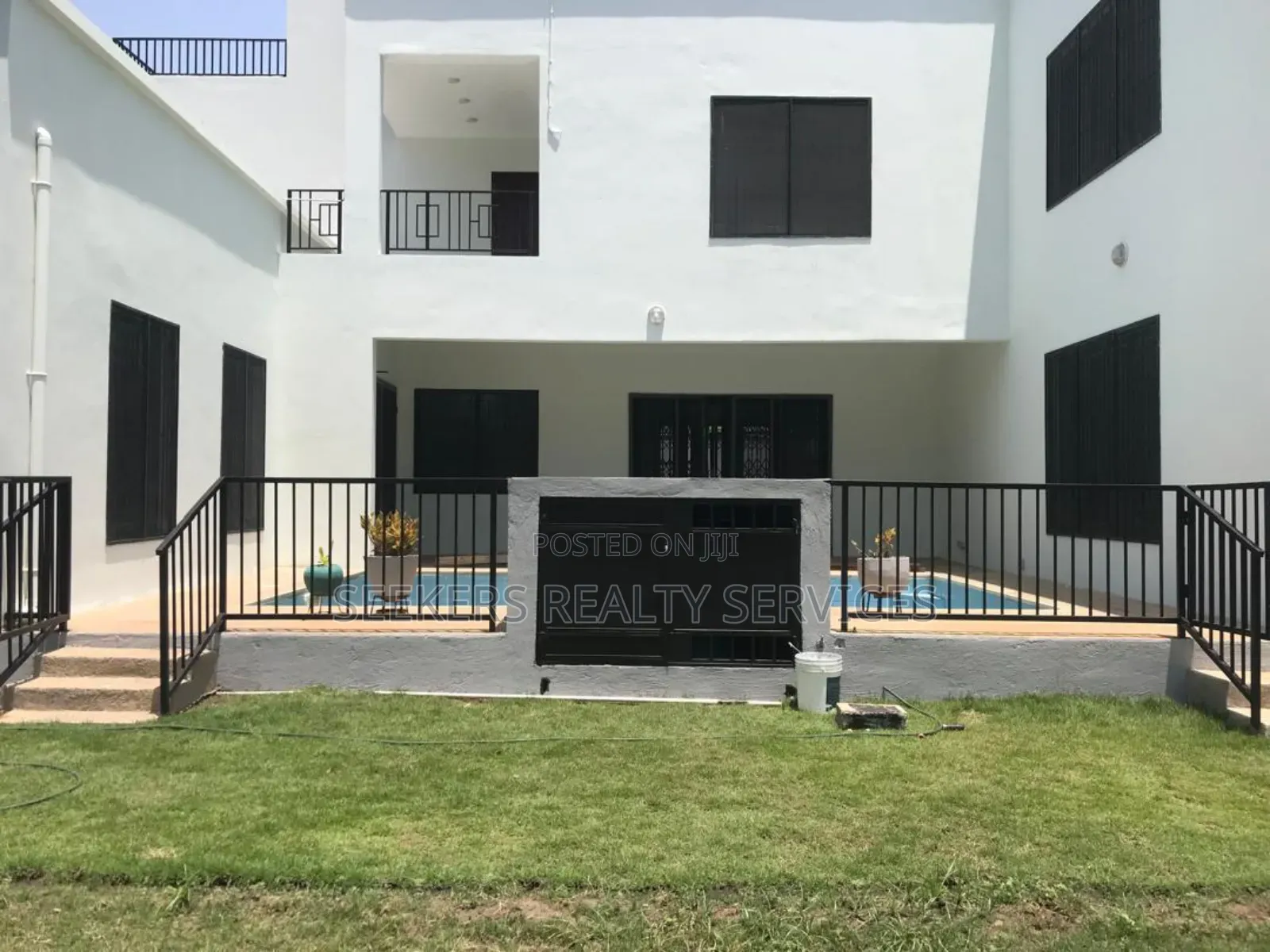 5bdrm House in Seekers Realty, Cantonments for rent in Cantonments