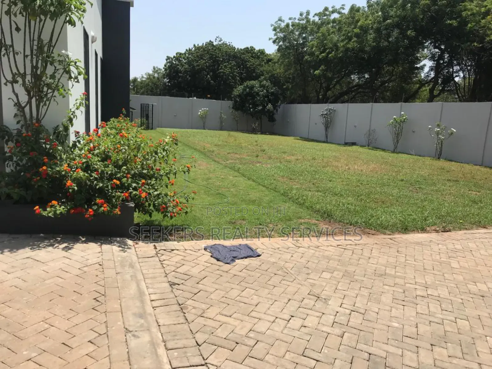 5bdrm House in Seekers Realty, Cantonments for rent in Cantonments