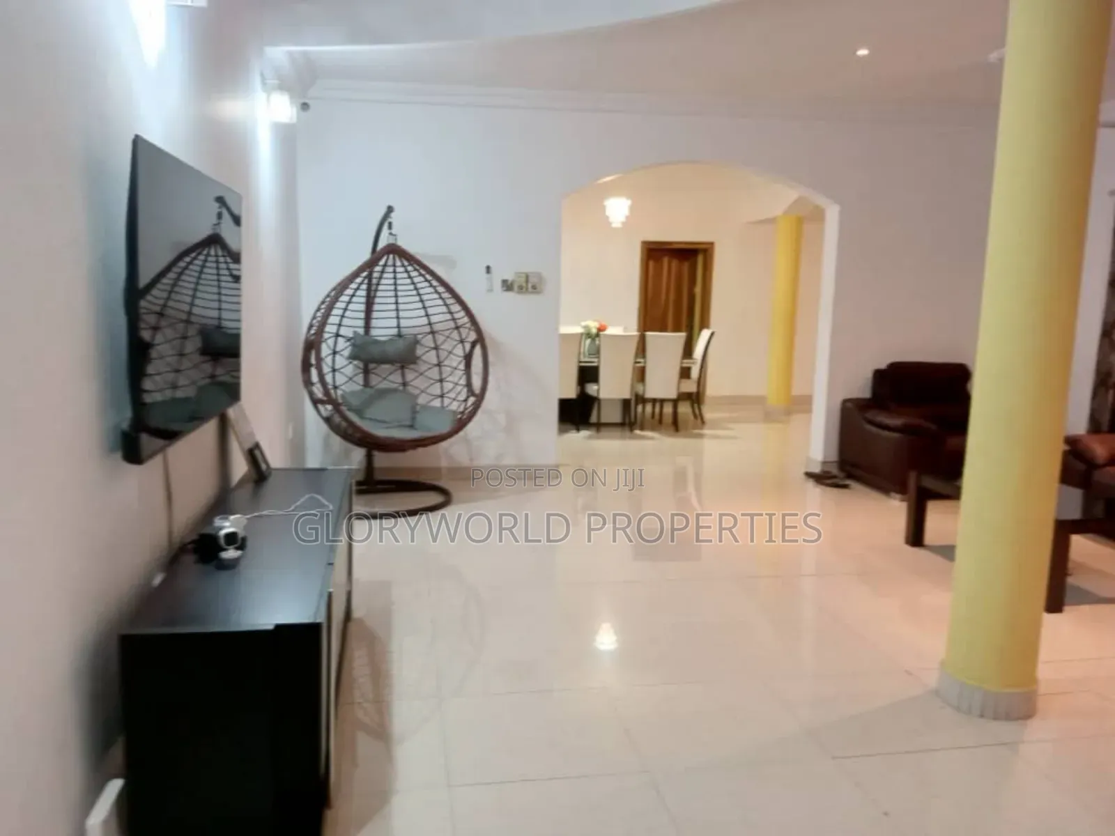 Beautiful Hall With Bedrooms for Indoor Events in Adjiriganor