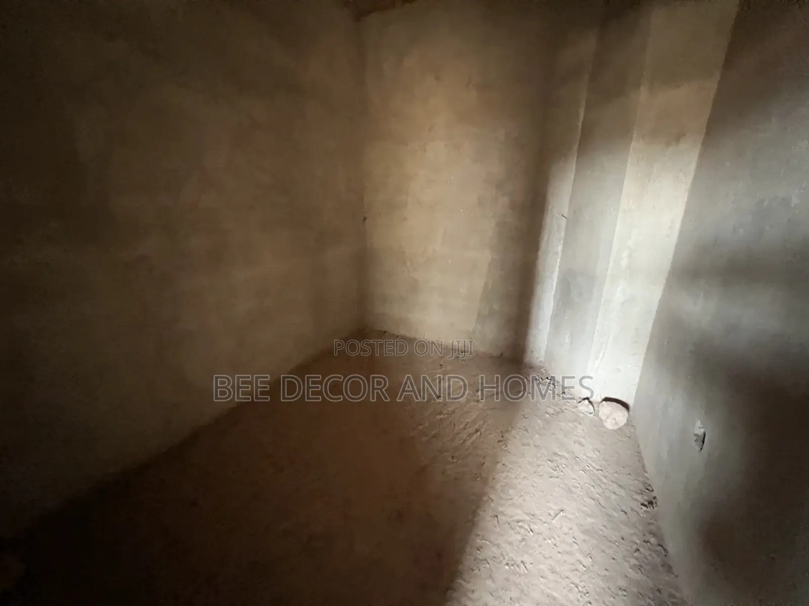 7bdrm House in Bee Decor & Homes, Oyarifa for sale in Oyarifa