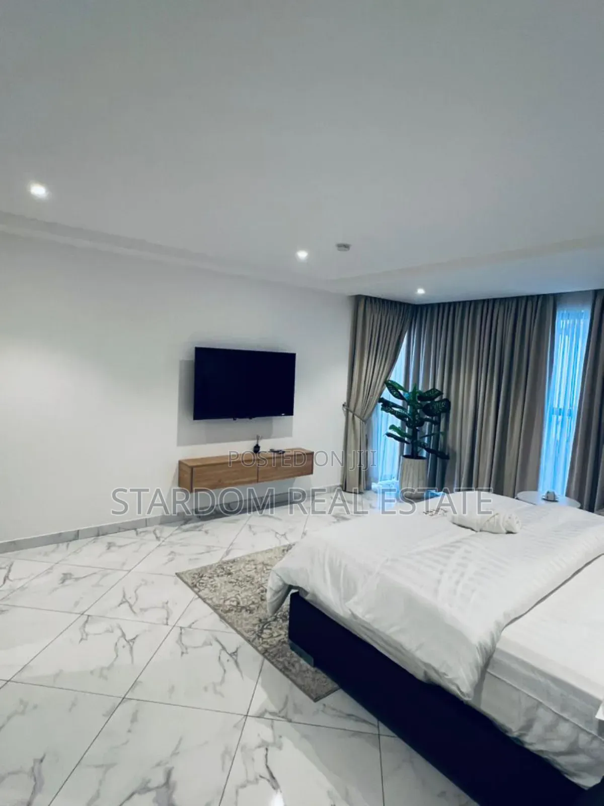 Furnished 4bdrm Townhouse / Terrace in Adjiriganor for rent in Adjiriganor