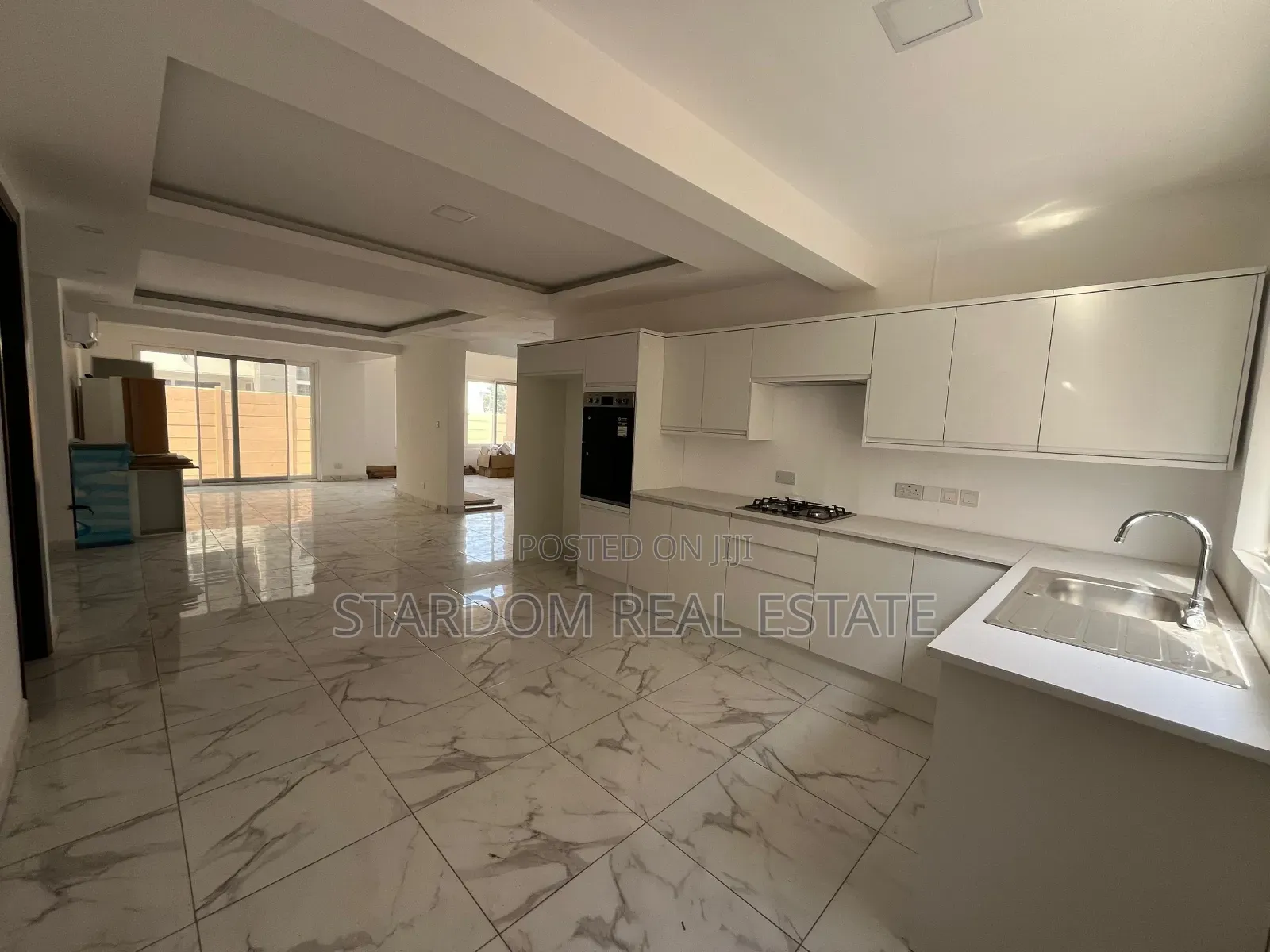 4bdrm Duplex in East Legon, A&C Mall Area for rent in A&C Mall Area