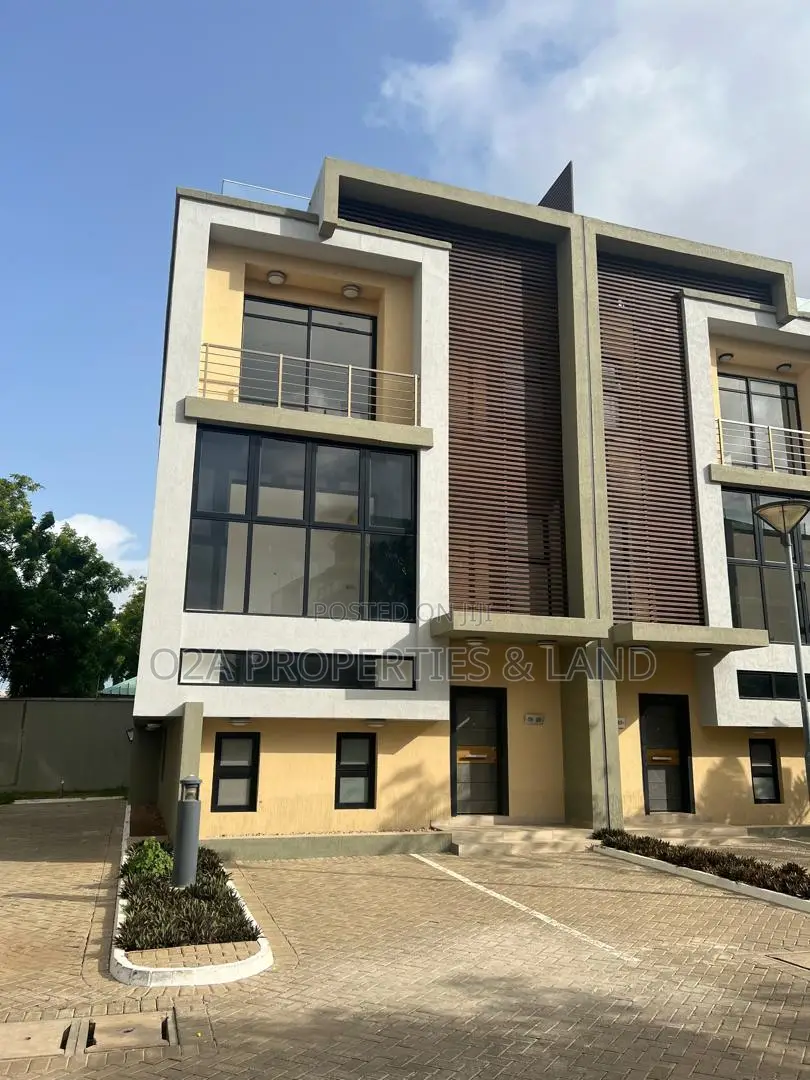 4bdrm House in Cantonments, DVLA Area for rent in DVLA Area