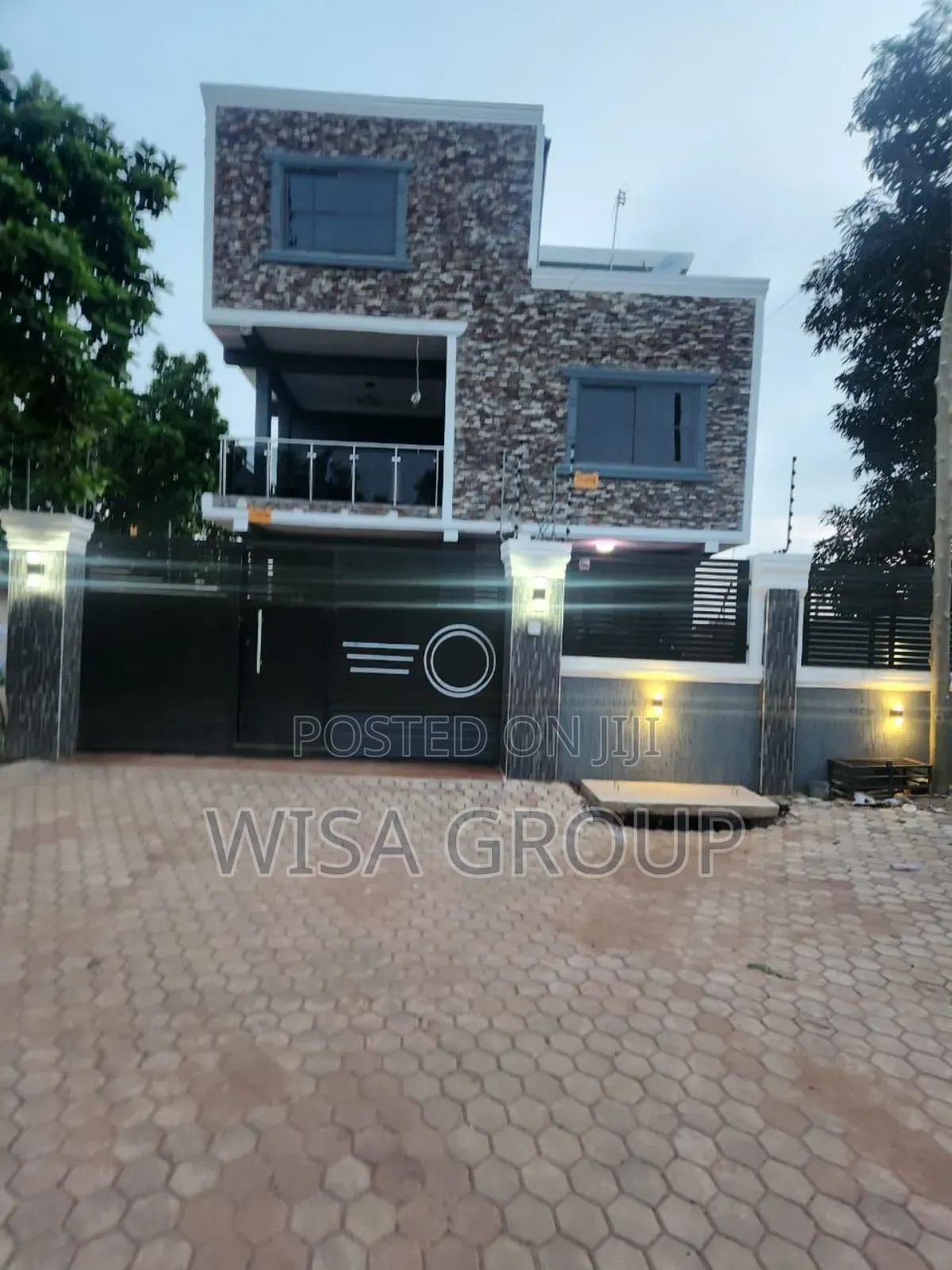 4bdrm Duplex in Wisa Group, Accra Metropolitan for rent in Accra Metropolitan