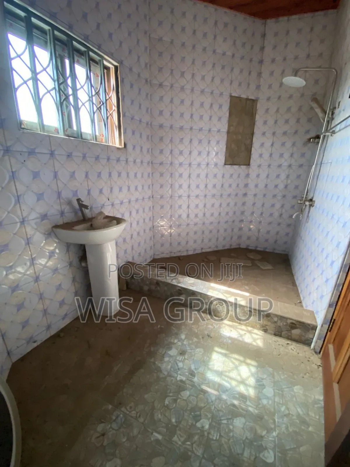 5bdrm House in Wisa Group, East Legon for rent in East Legon