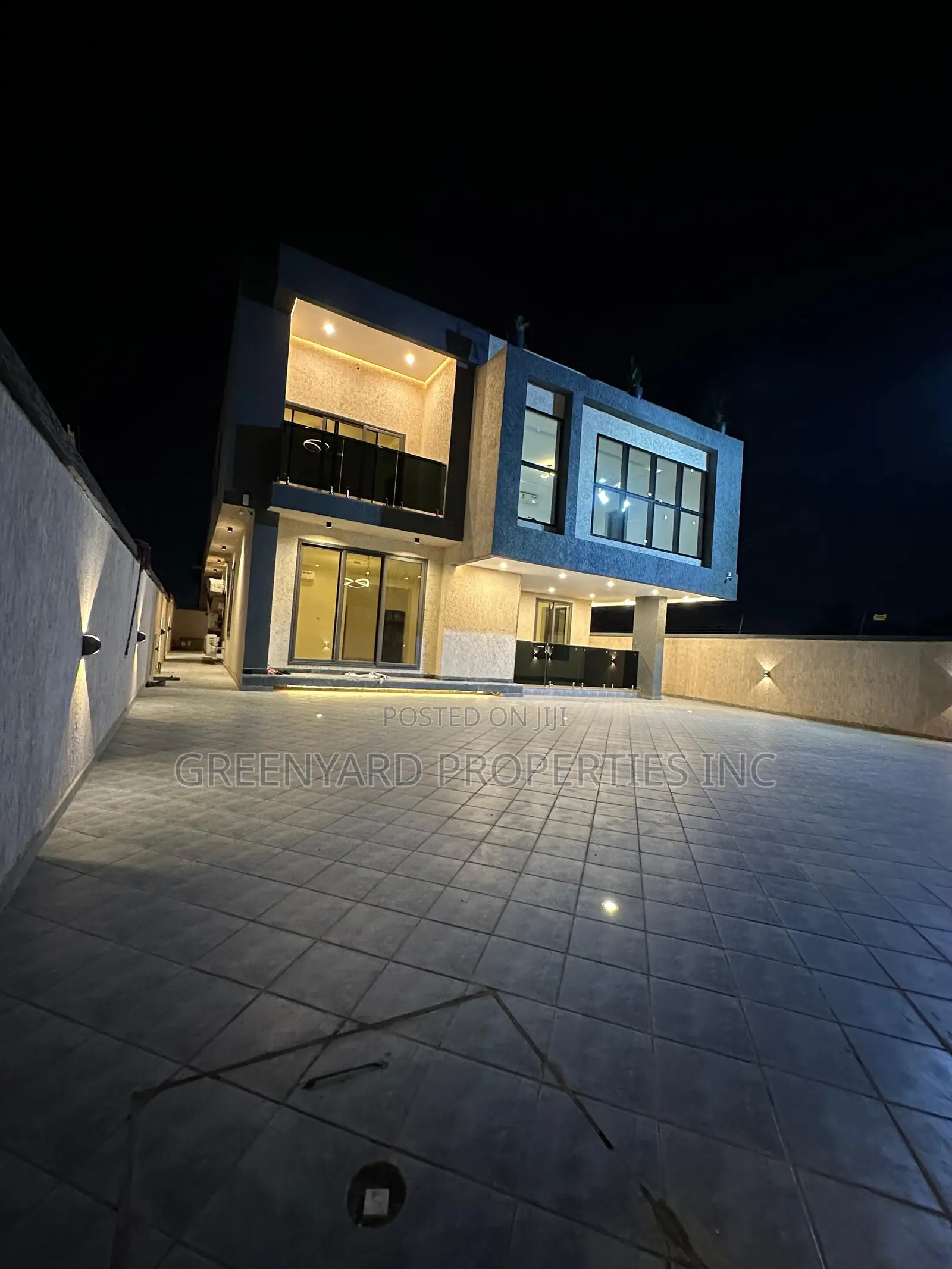 4bdrm House in Lakeside for sale in Lake Side Estate