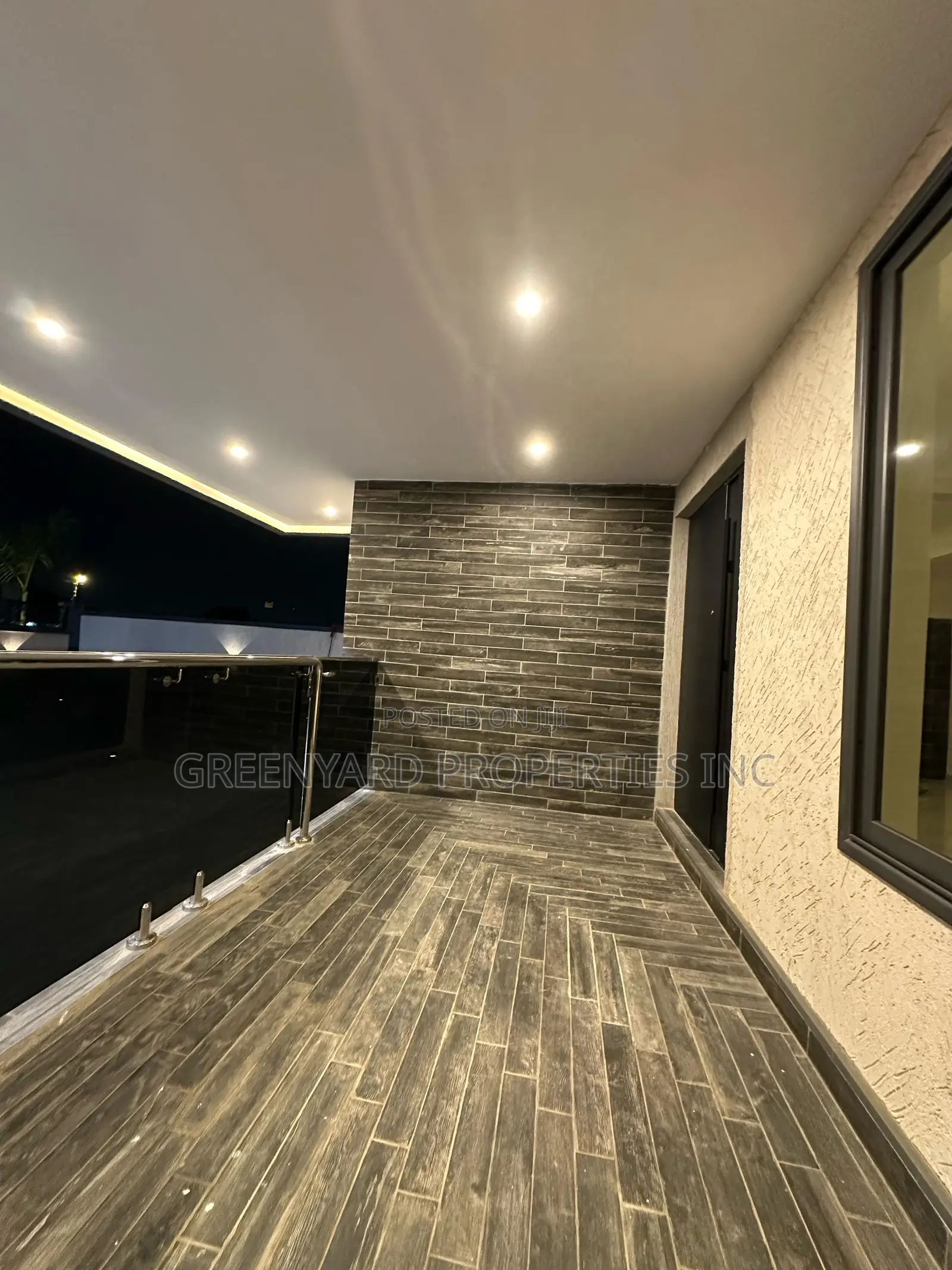 4bdrm House in Lakeside for sale in Lake Side Estate