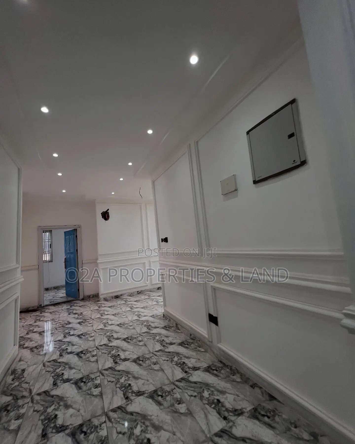 4bdrm House in Ashaley Botwe, Lake Side Estate for sale in Lake Side Estate