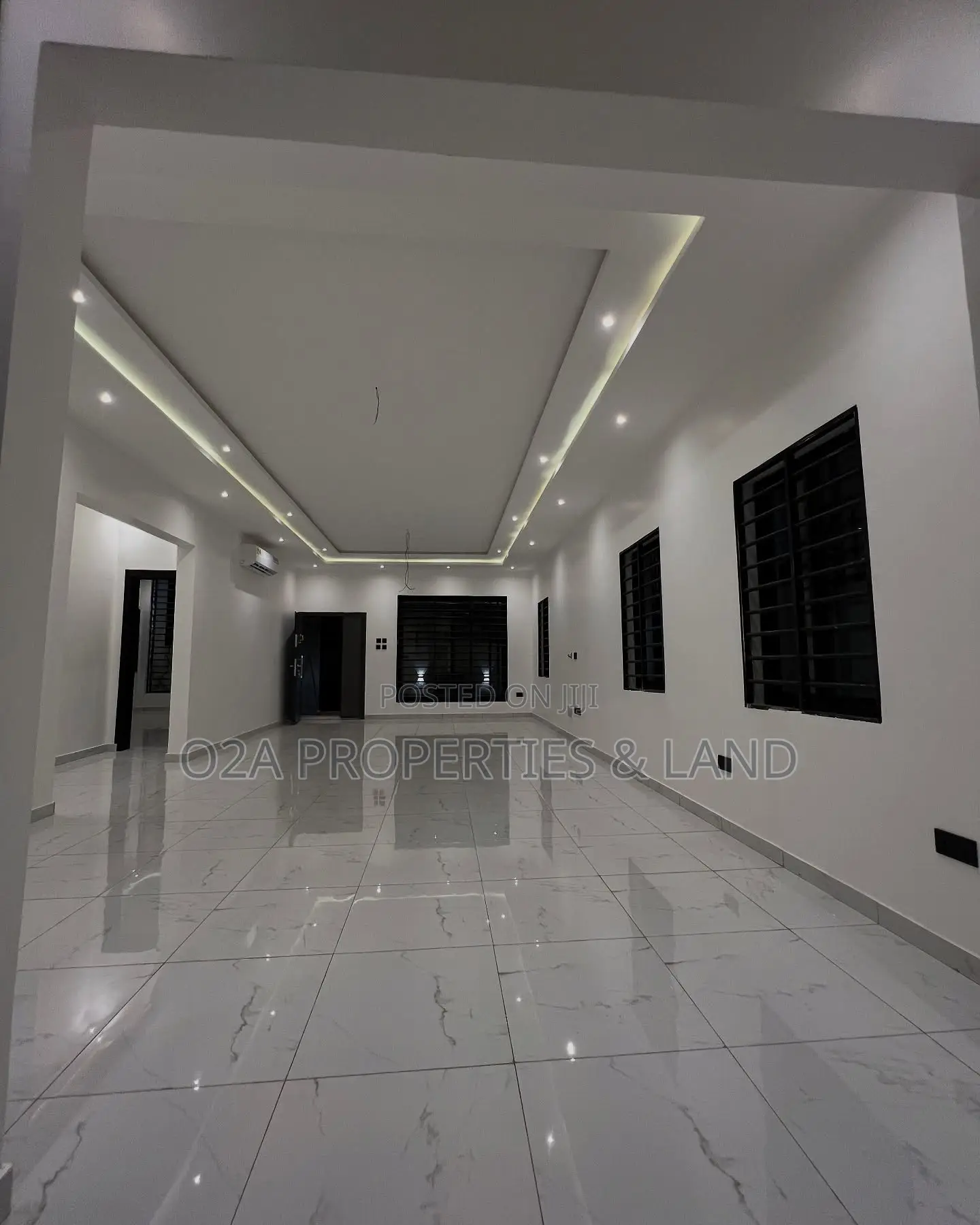 3bdrm House in Lakeside Estate for sale in Lake Side Estate