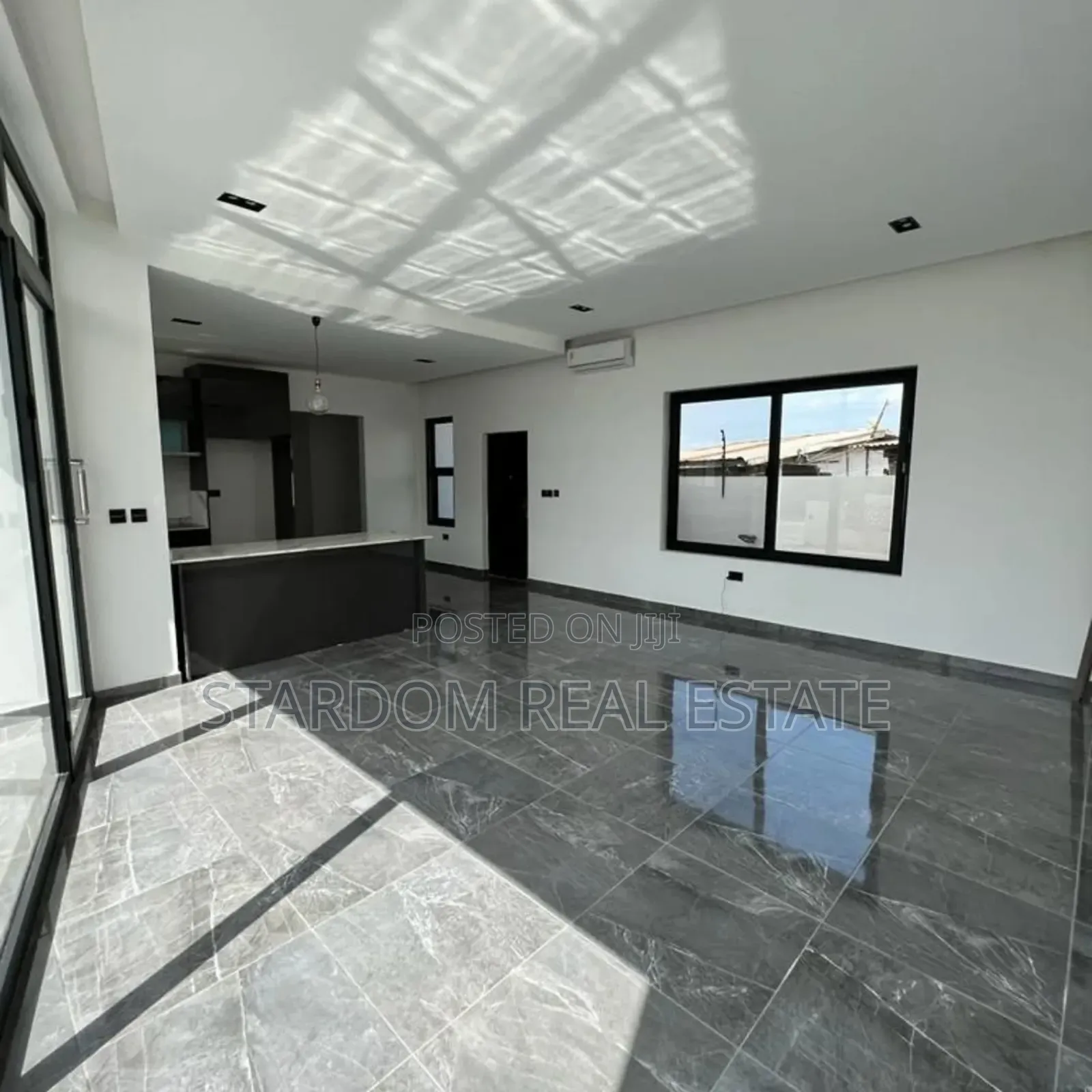 3bdrm Duplex in Ashaley Botwe for rent in Ashaley Botwe