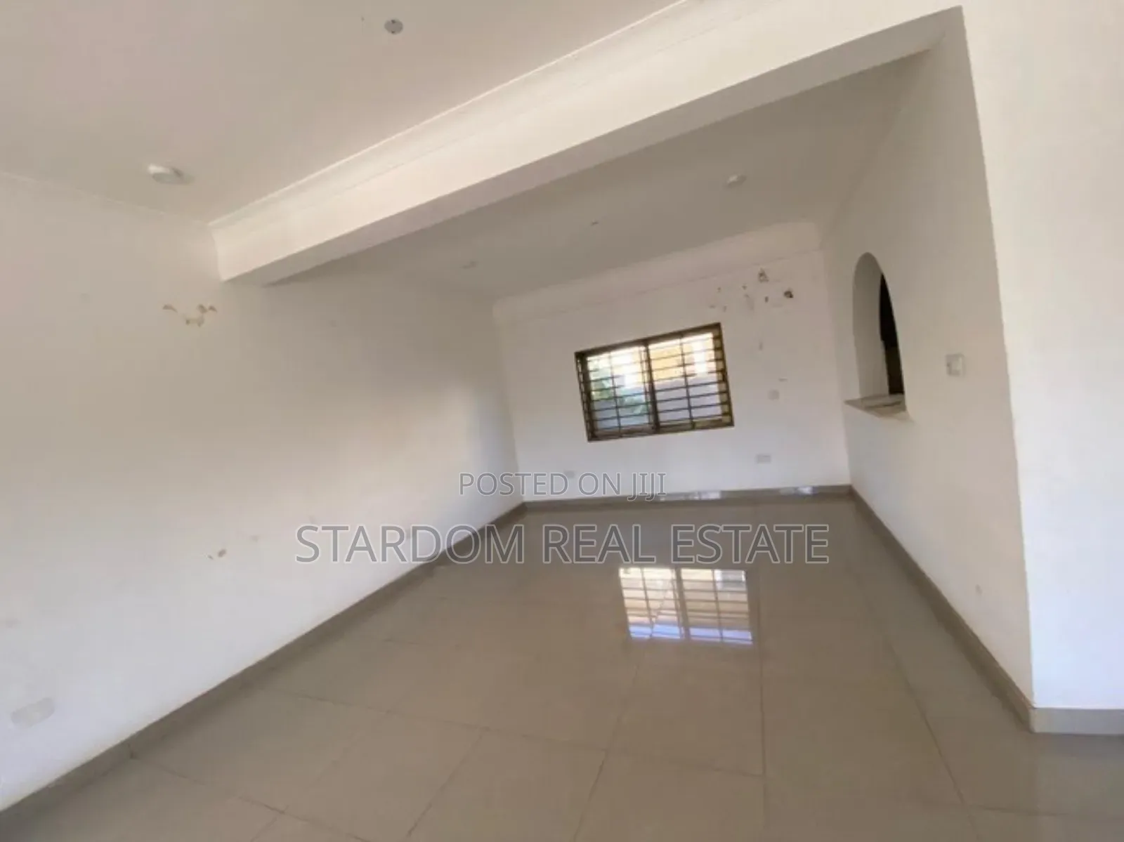2bdrm Apartment in Com20 Road, Spintex for rent in Spintex