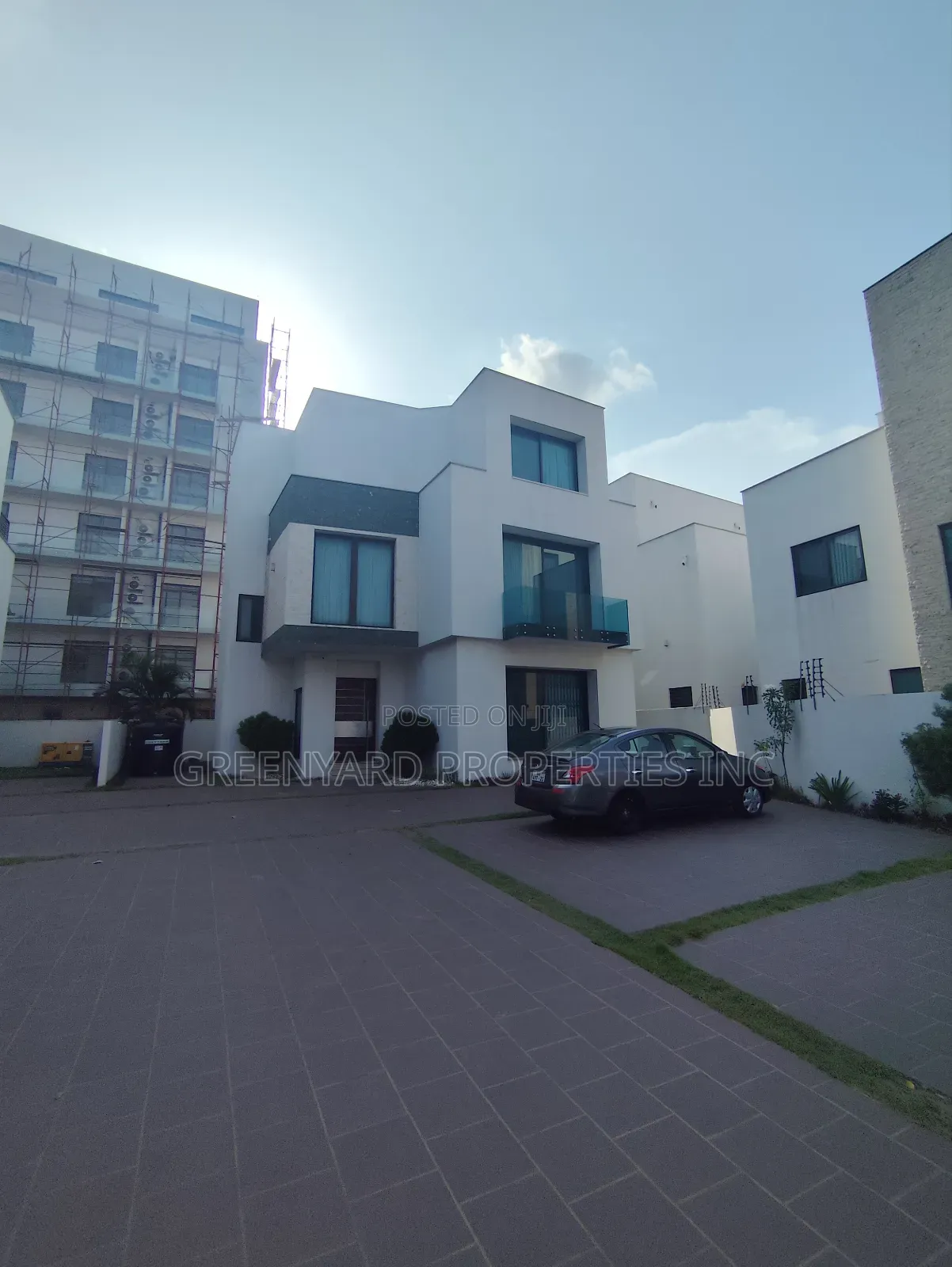 Furnished 4bdrm Townhouse / Terrace in Ghana Link, East Legon for rent in East Legon