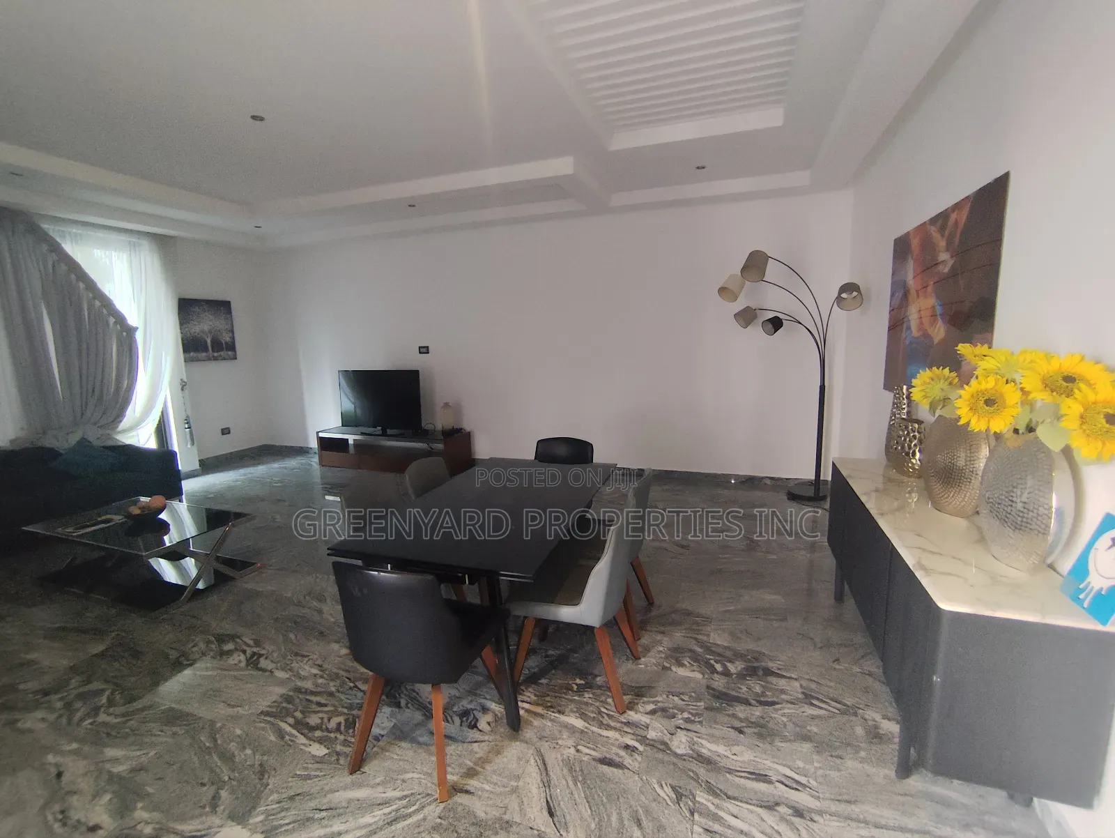 Furnished 4bdrm Townhouse / Terrace in Ghana Link, East Legon for rent in East Legon