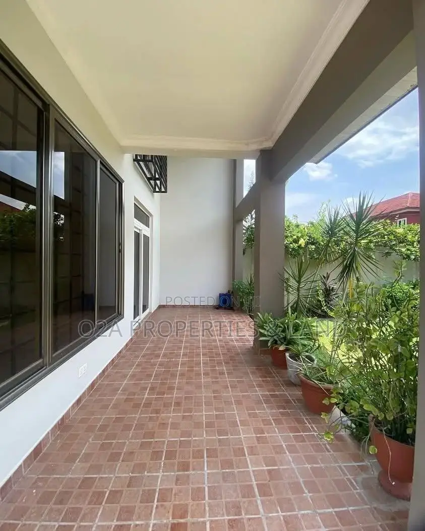 3bdrm House in Cantonment, Acquinas for rent in Acquinas