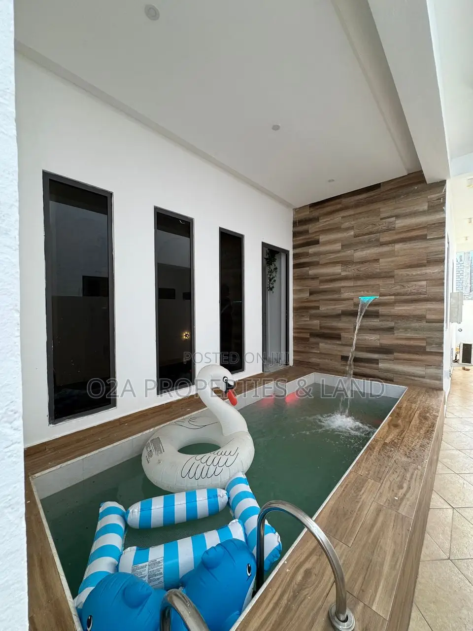 Furnished 4bdrm House in School Junction for rent in School Junction
