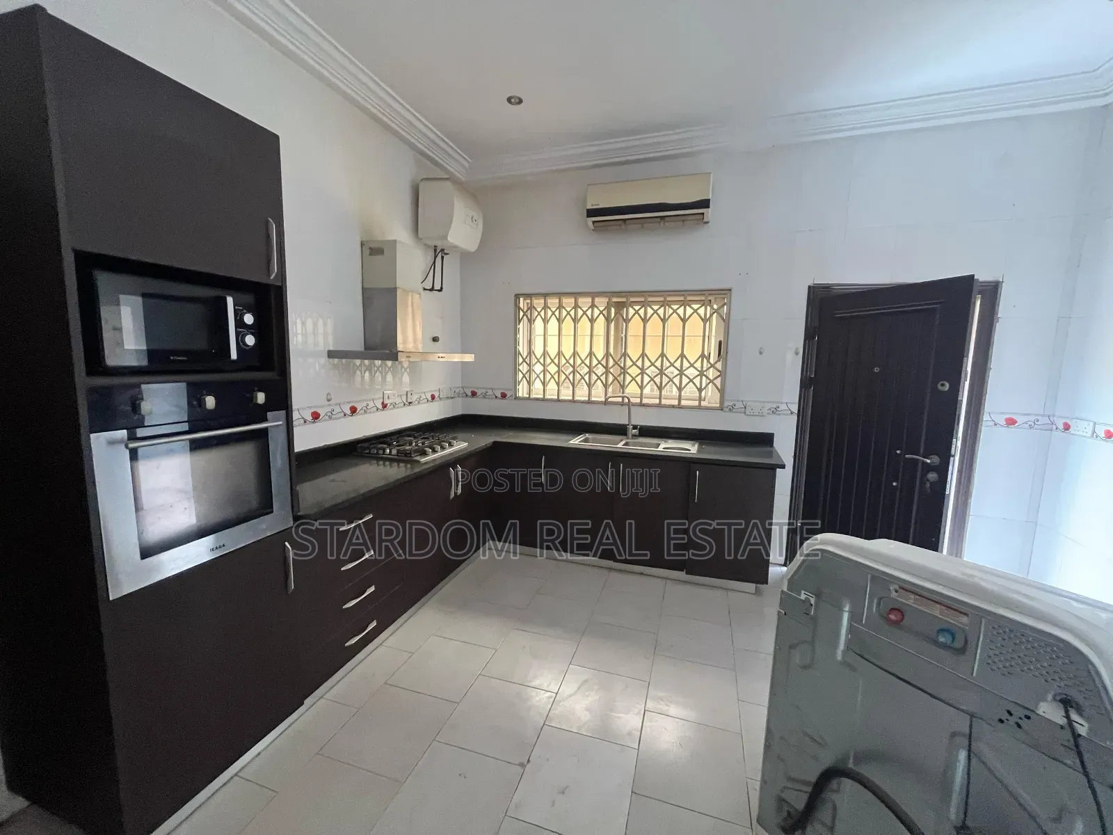 4bdrm Duplex in Adjiringanor, East Legon for rent in East Legon