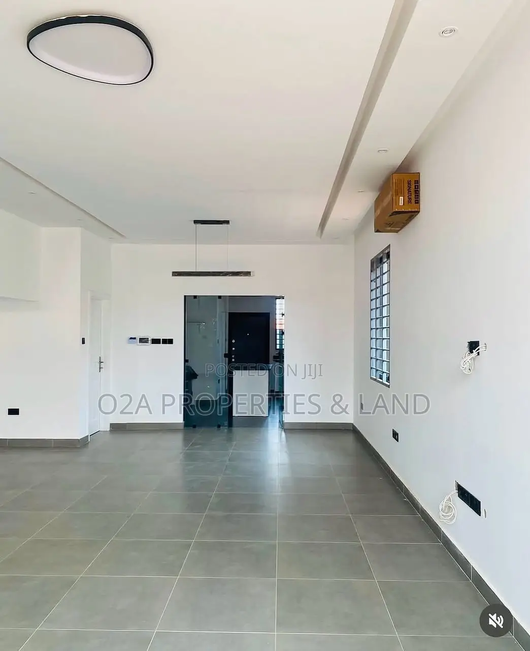 4bdrm House in Oyarifa, Ghana Flag for sale in Ghana Flag