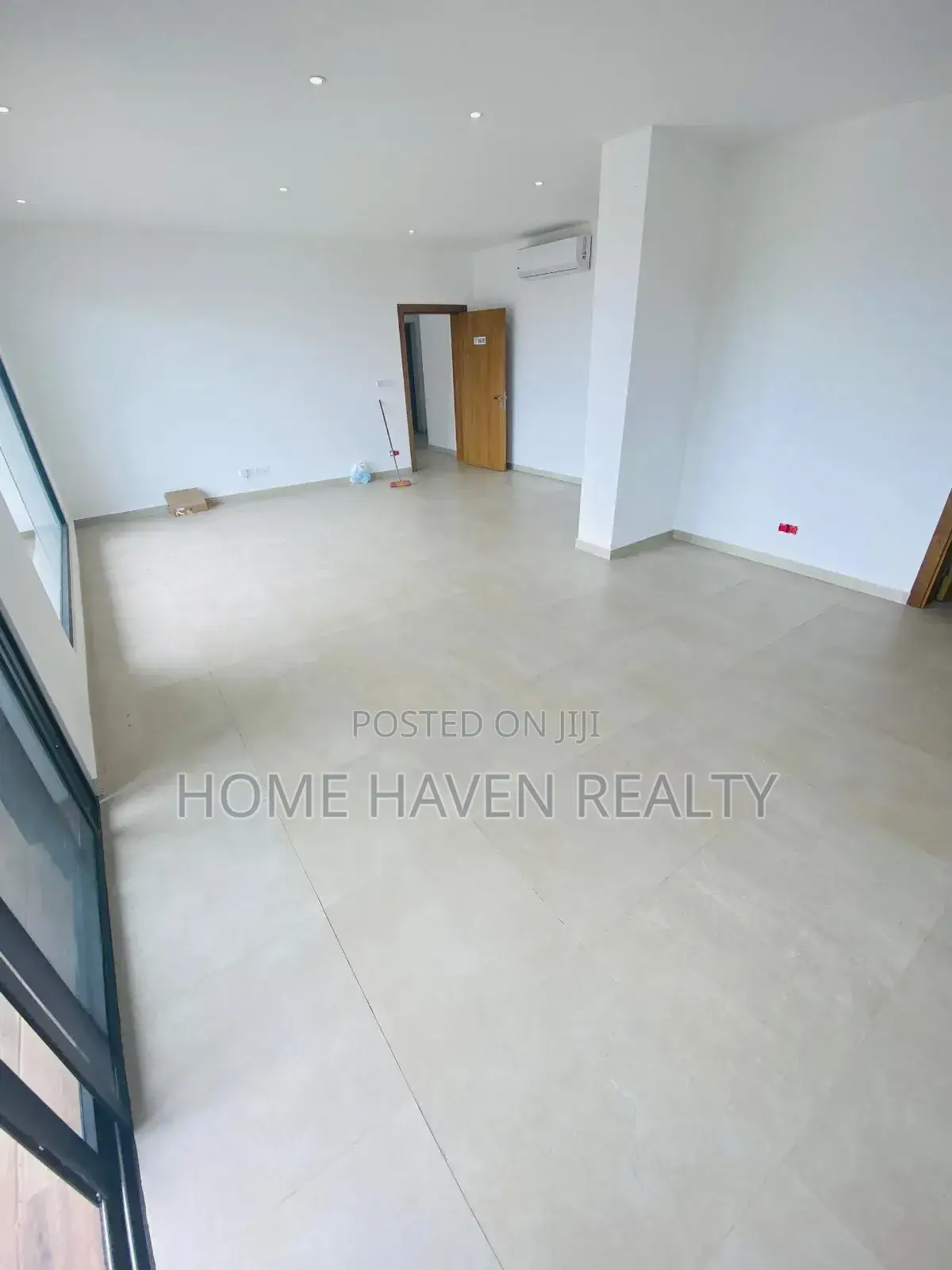 3bdrm Apartment in Dzorwulu for rent in Dzorwulu