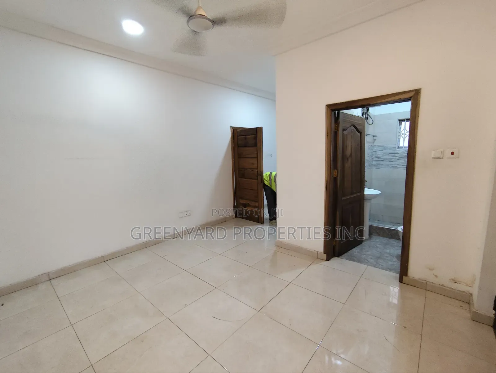 1bdrm Room & Parlour in Motorway, Adjiriganor for rent in Adjiriganor