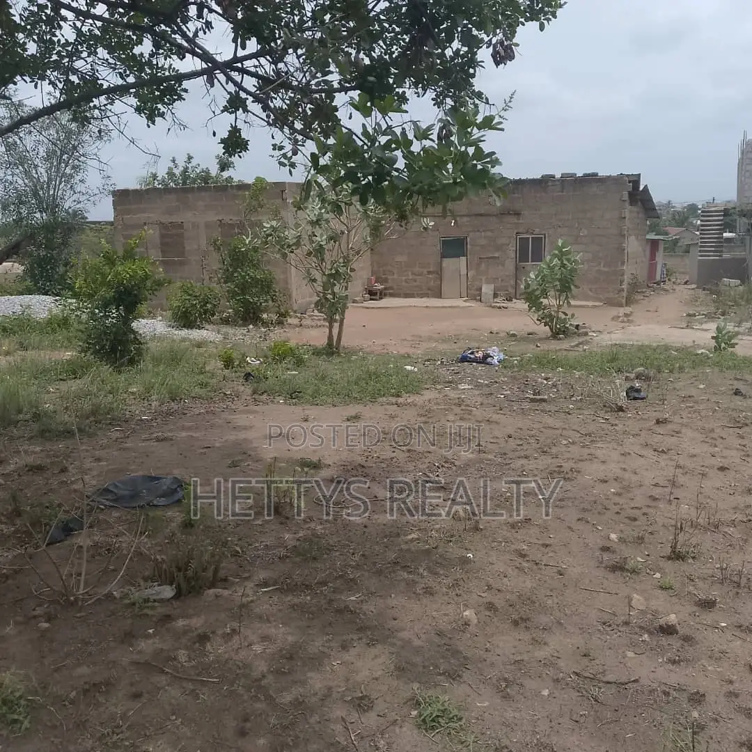 One Plot for Sale at Ashalaja With Two Single Rooms for Sale in Amasaman