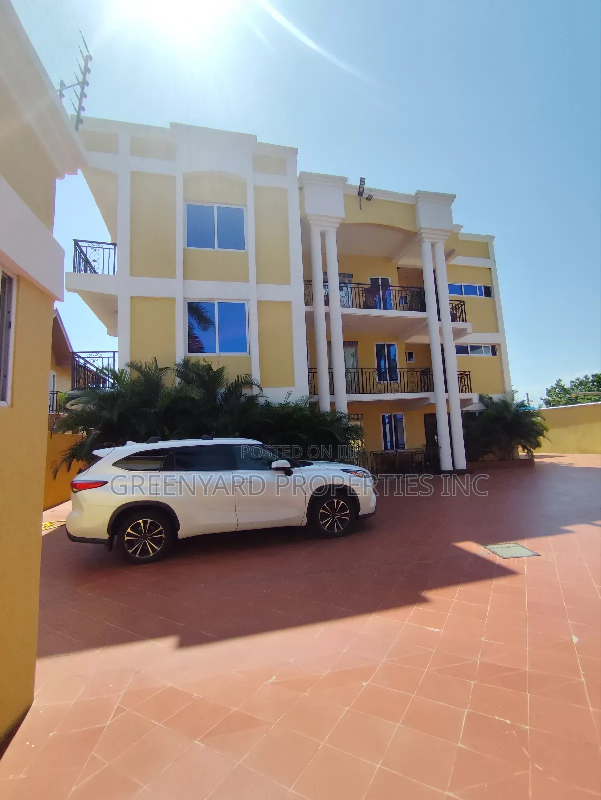3bdrm Apartment in American House, East Legon for rent in East Legon