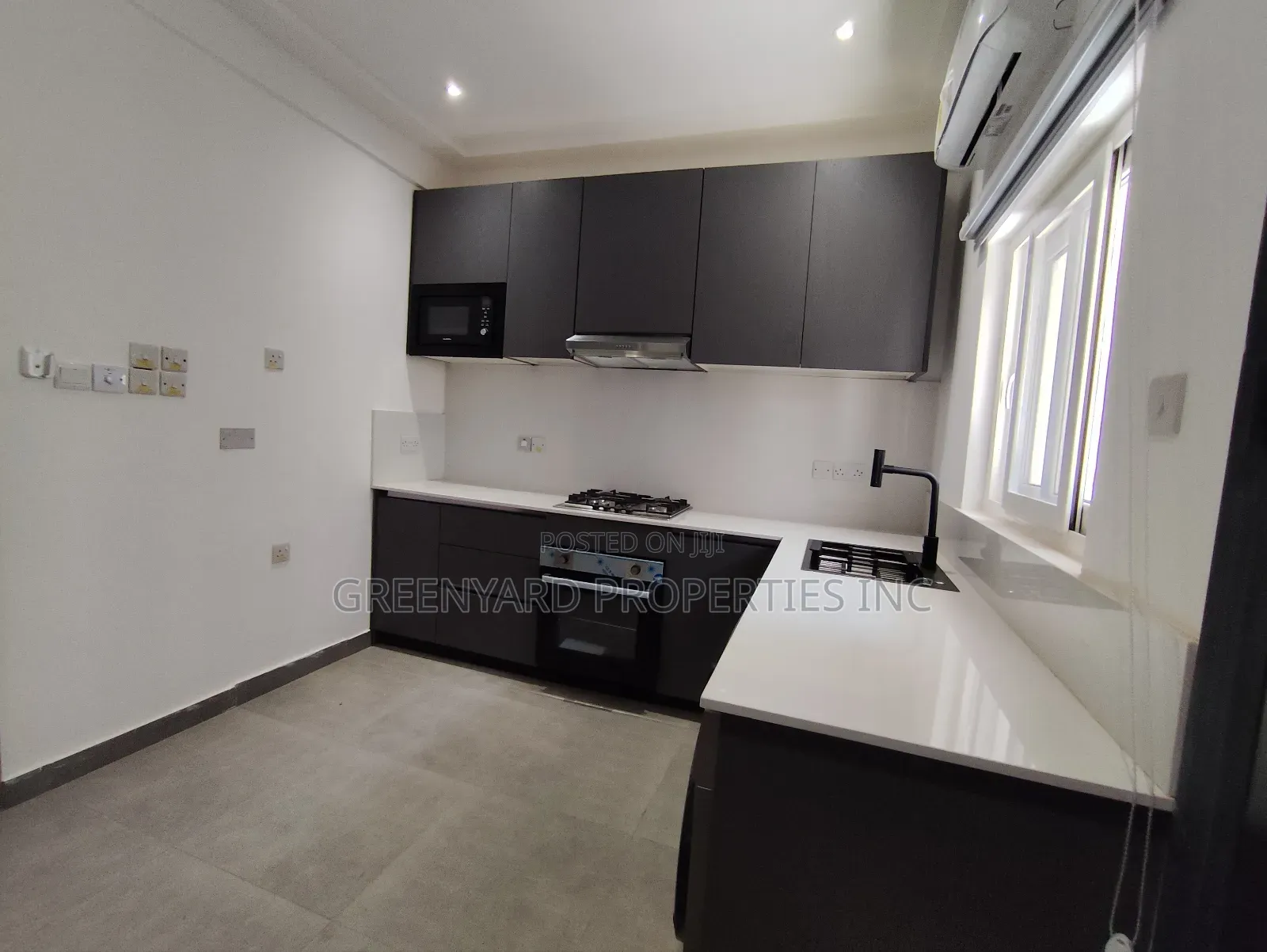 3bdrm Bedsitter in American House, East Legon for rent in East Legon
